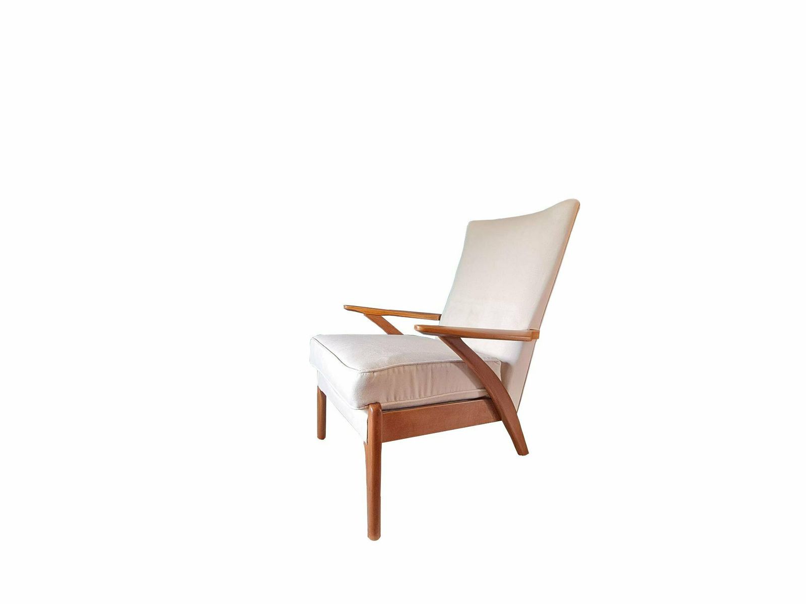 Midcentury Armchair. Super Stylish Refurbished Parker Knoll Design photo furniture