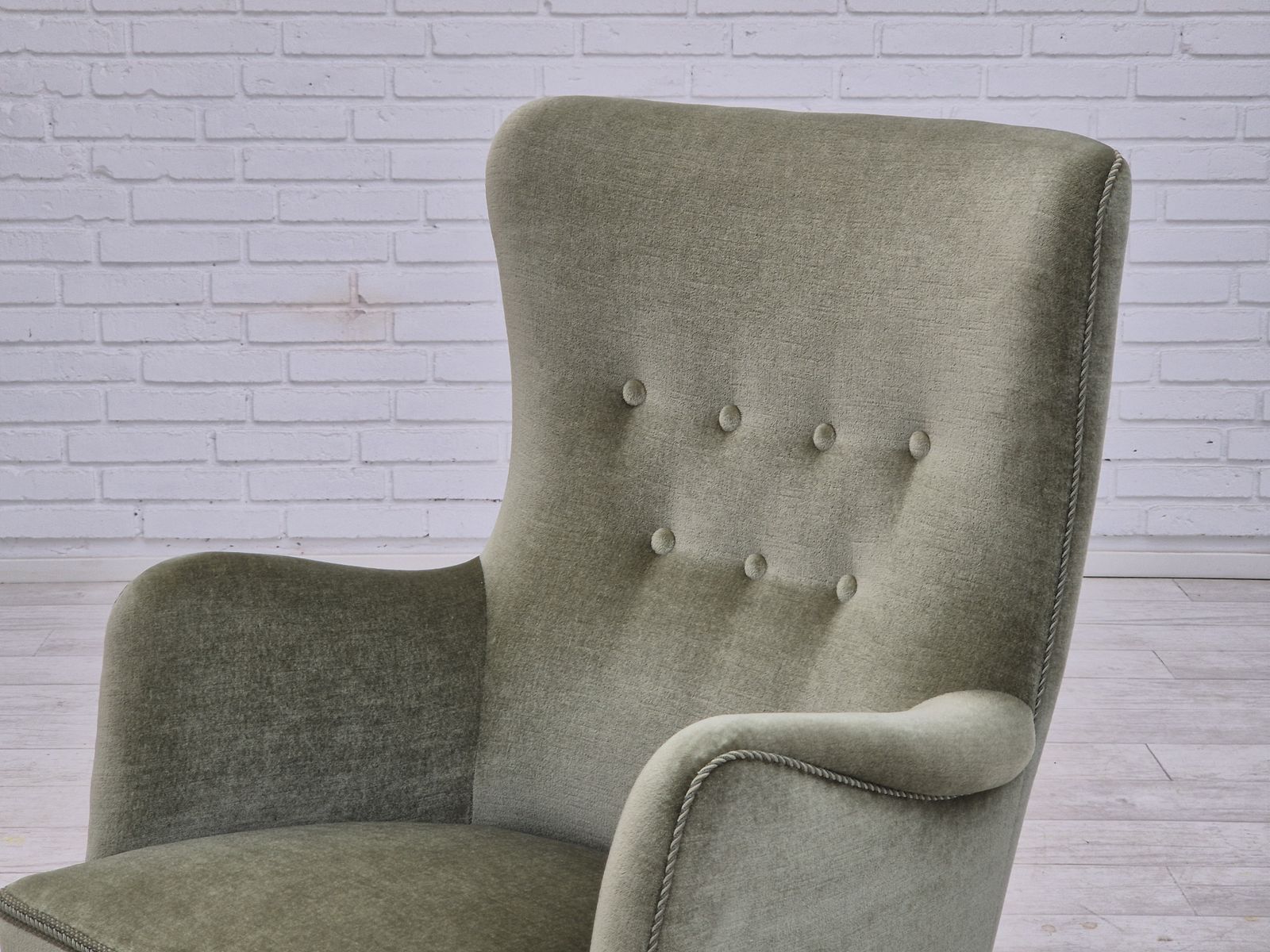 photo furniture 1970s, Danish Armchair, Velour, Beech Wood, Original Excellent Condition.