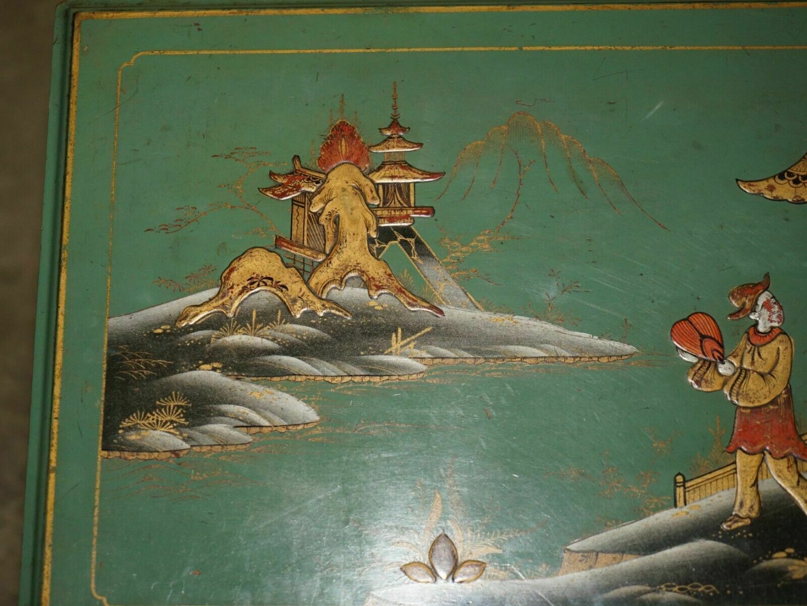 photo furniture Nest Of Three Antique Circa 1920 Chinese Chinoiserie Side Tables Hand Painted