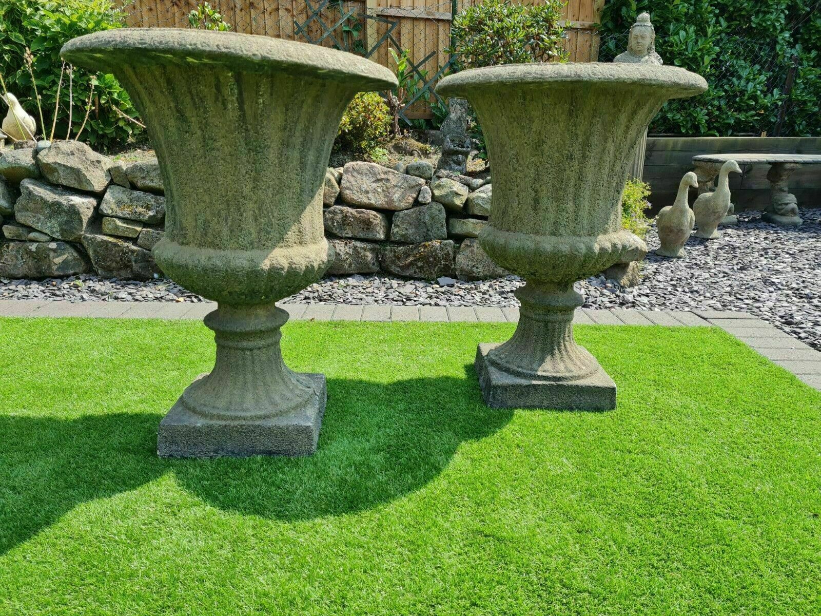 Vintage Style Heathfield Urns Deep Planters English Stone 0081. photo furniture