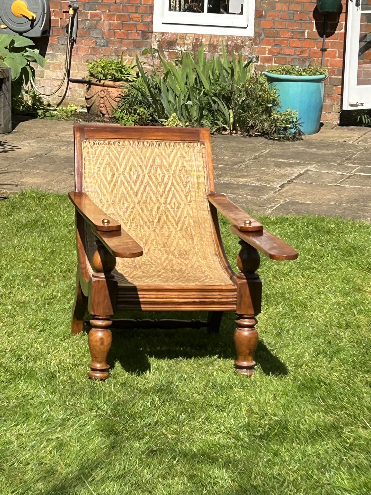 Antique Plantation Chair photo vinterior