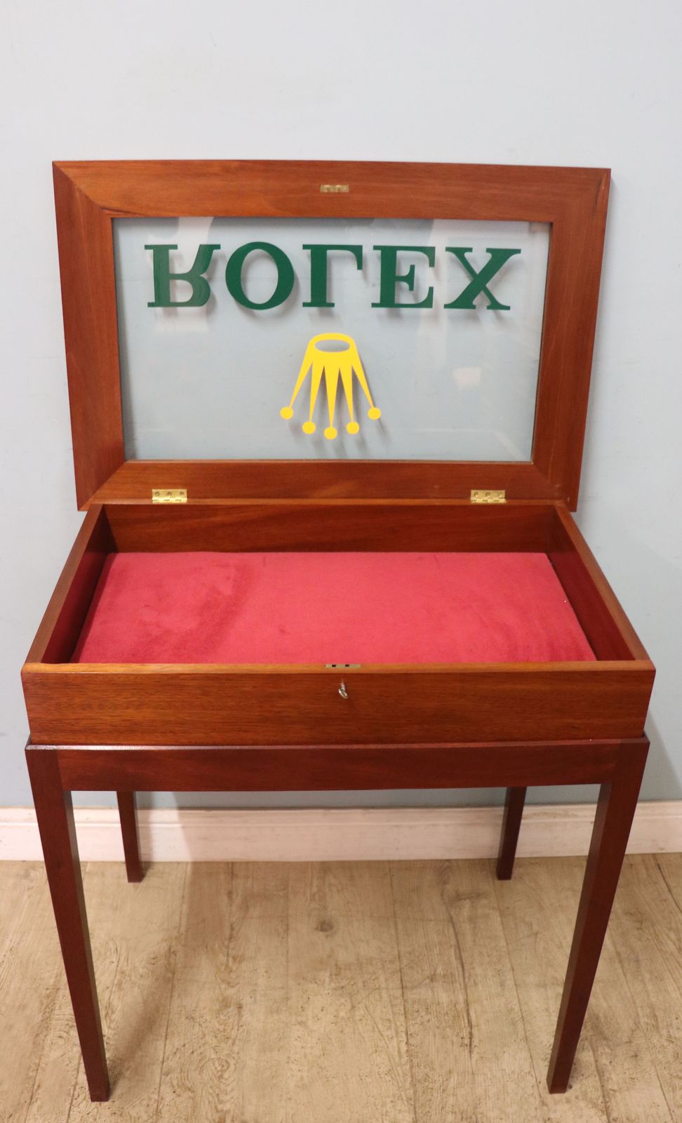 A Superb Bijouterie Display Table, Hand Sign Written With The Famous Rolex Watch Emblem. photo 495.0