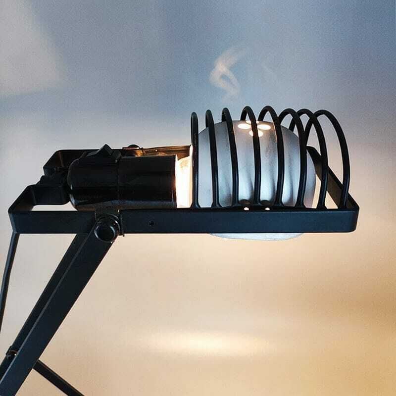 1970s Gorgeous Black Table Lamp "Sintesi" By Ernesto Gismondi For Artemide. Made In Italy photo vintage