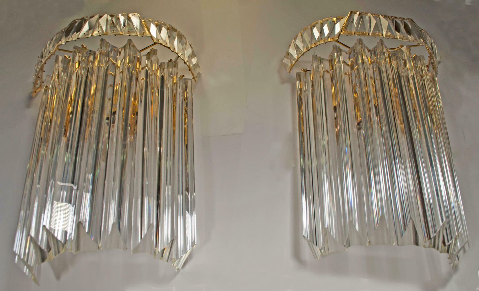Pair Of Venini Mid Century Brass And Murano Glass "Triedri" Sconces, 1970s photo vintage