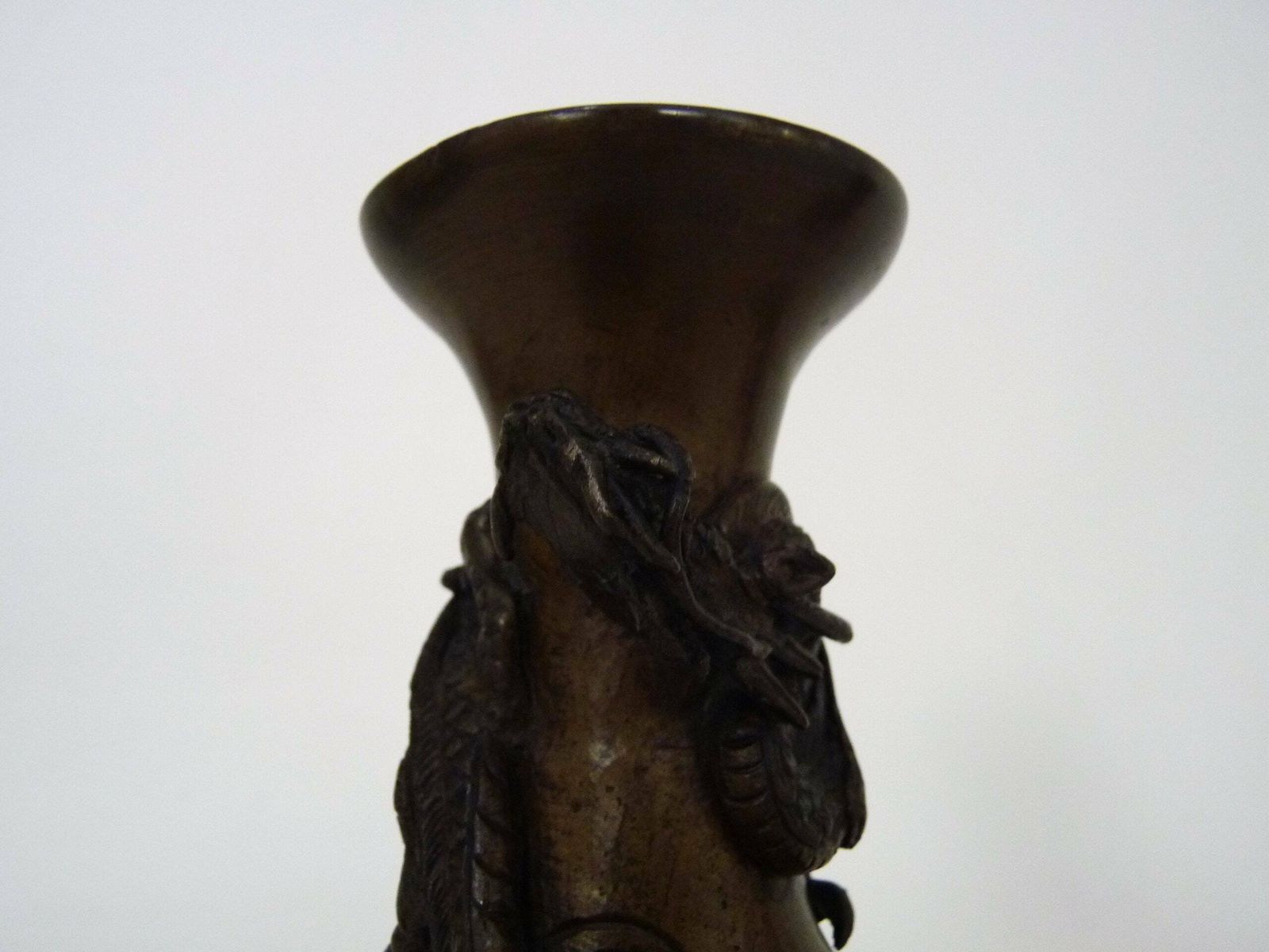 Pair Of Japanese Dragon Vases In Patinated Bronze   1900 photo 532.0