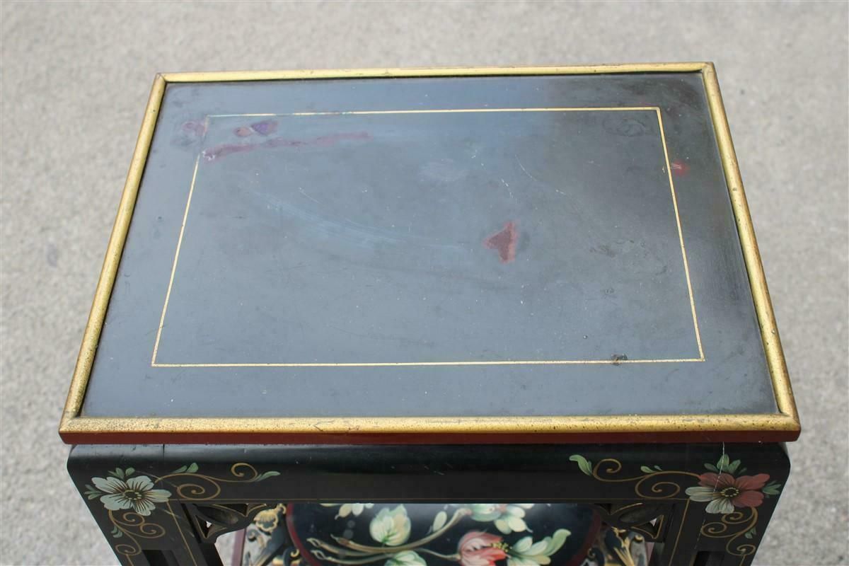 Guèridon In Chinese Lacquer Circa 1950s Colored Wood And Floral With Gilded Parts photo Furniture