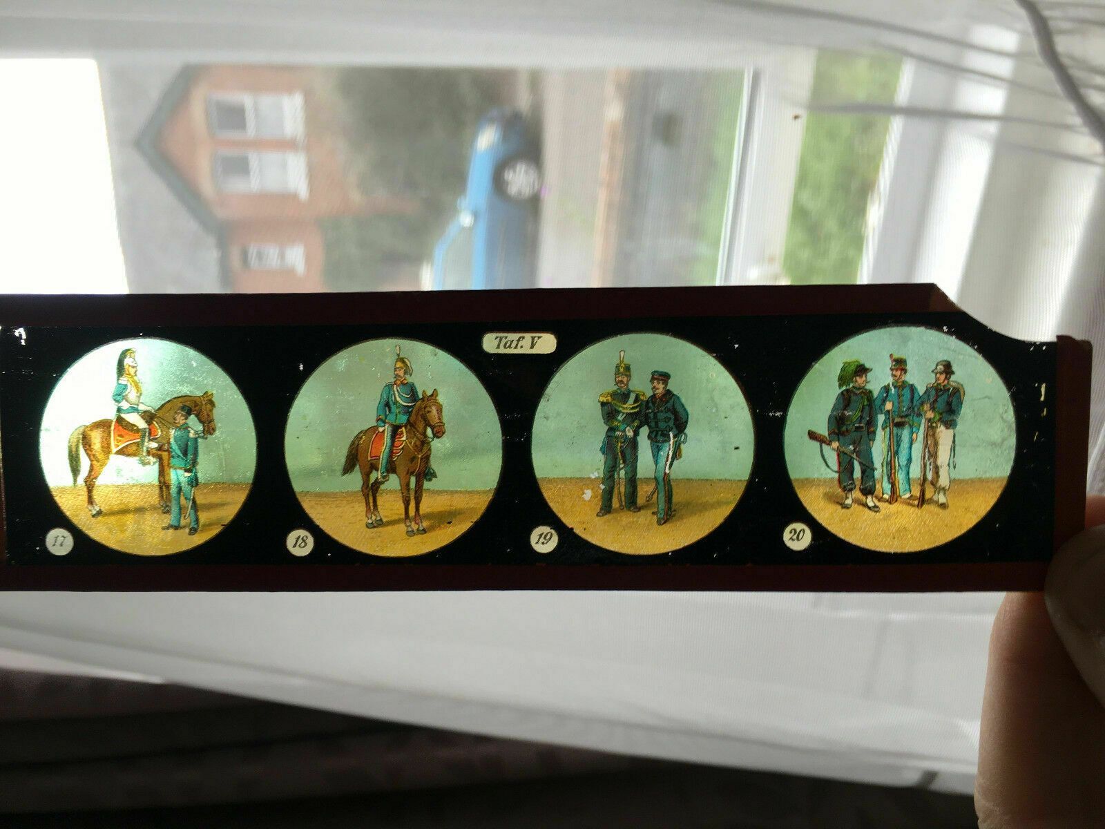 41 Victorian Hand Painted Magic Lantern Slides, Some Ernst Plank (E.P.), Nurembe photo vinterior