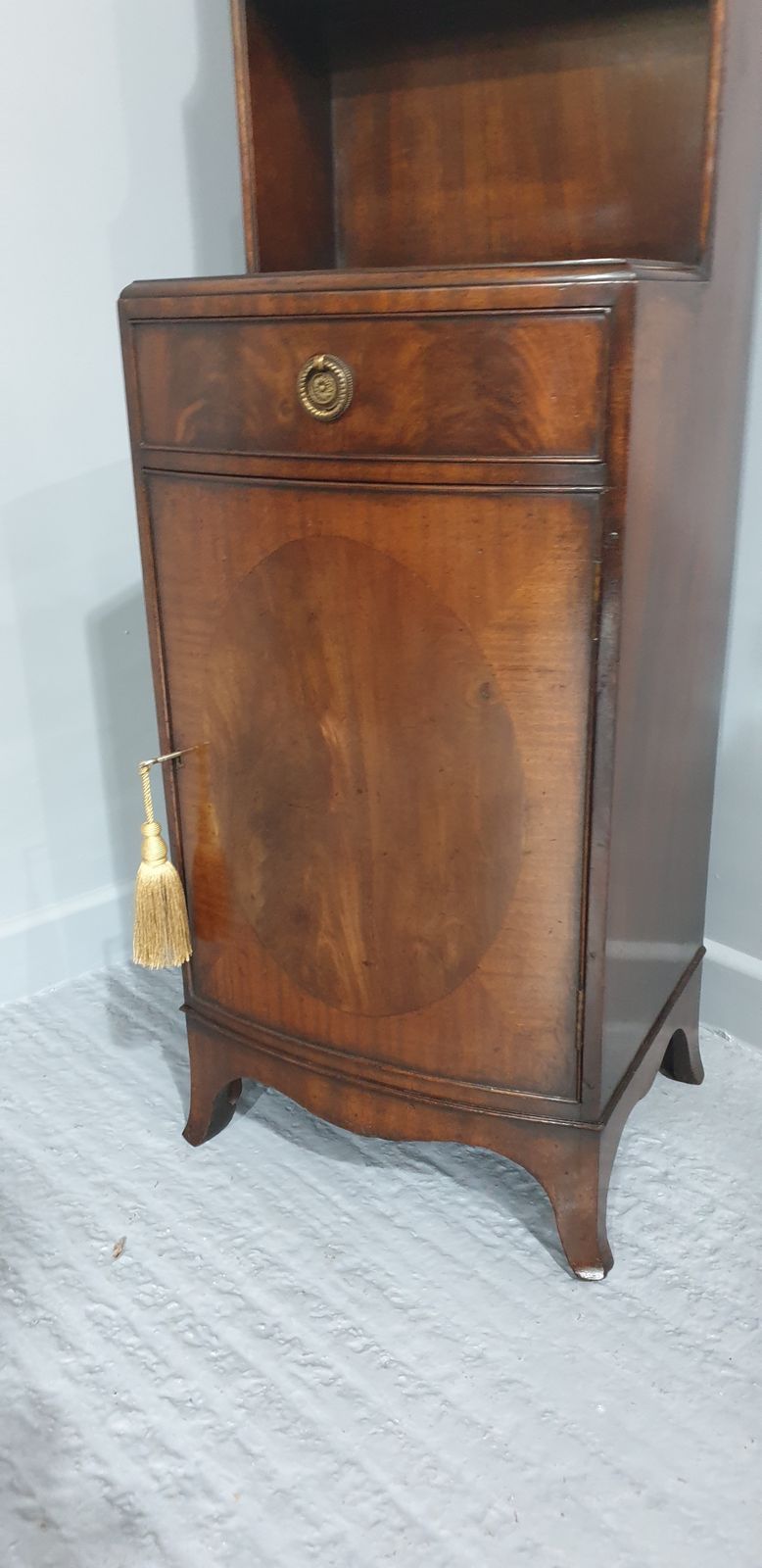 photo furniture Mahogany Cabinet Of Small Proportions