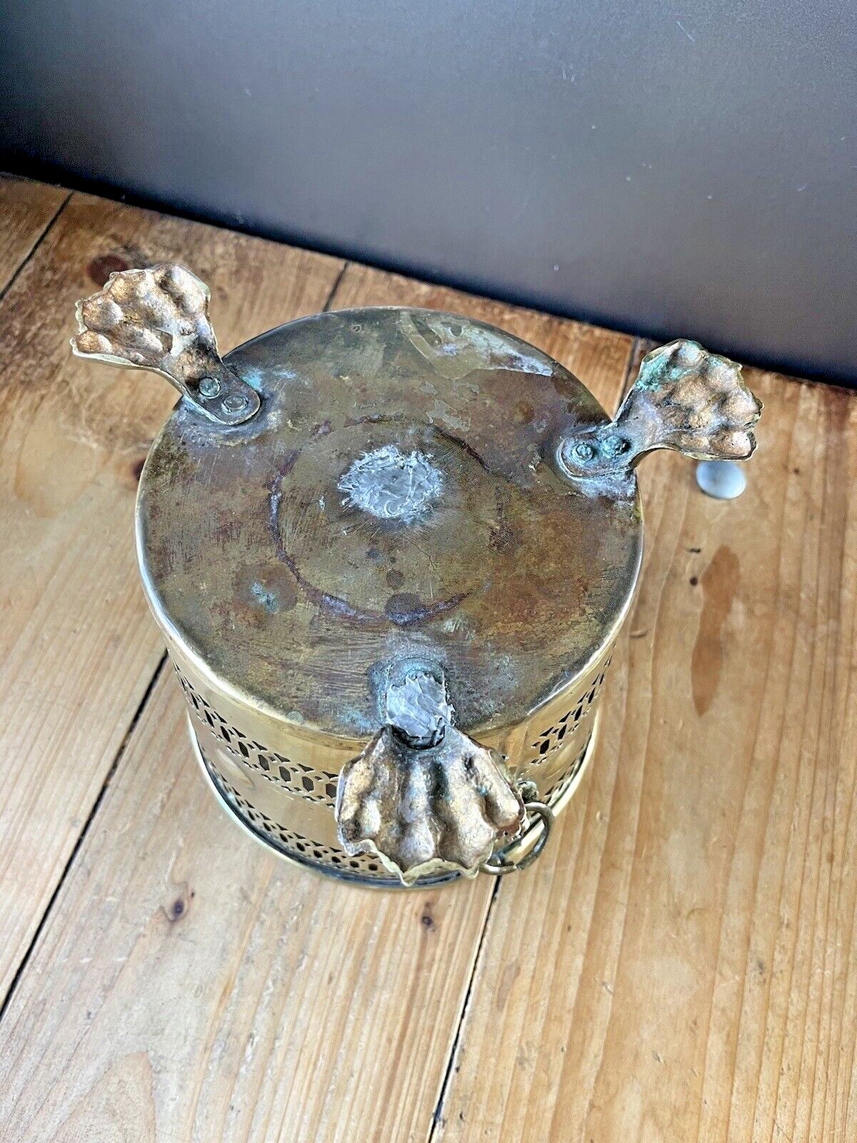 photo buy Quality Antique Brass Lions Head & Paw Planter Jardiniere / Champagne Ice Bucket