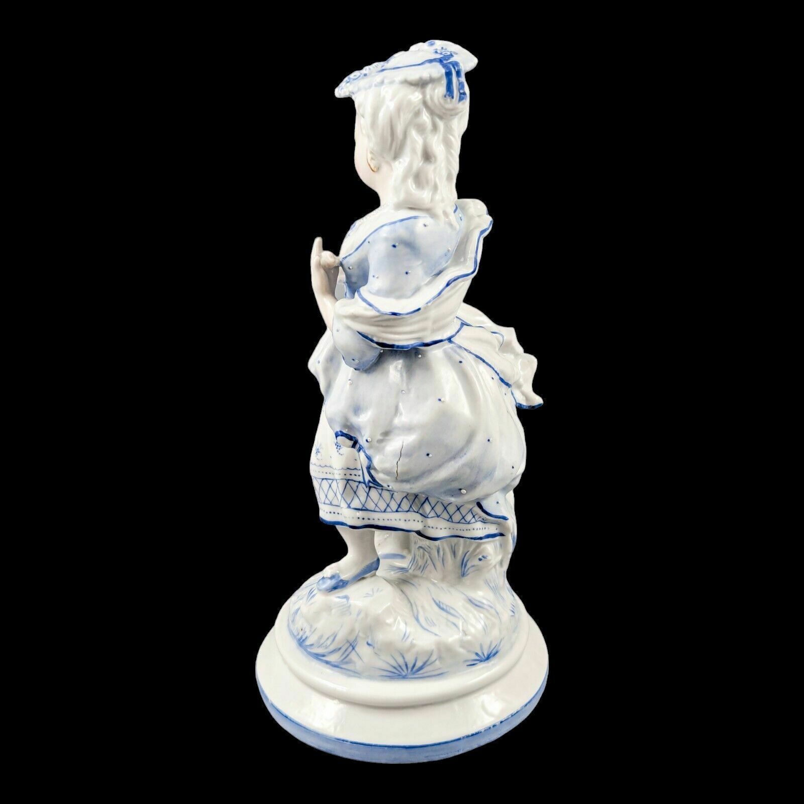 19th Century German Glazed Porcelain Figurine Of A Shepherdess By Conta & Boehme photo for sale