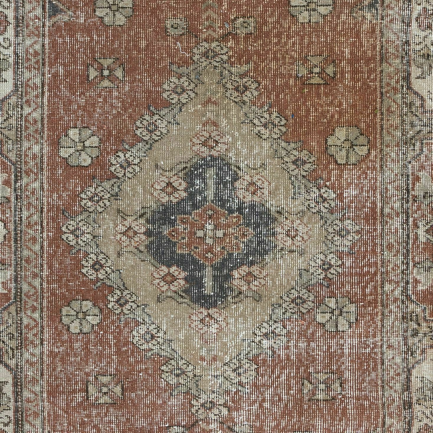 4.7x8 Ft Mid Century Traditional Handmade Turkish Village Rug With Medallion photo 344.0