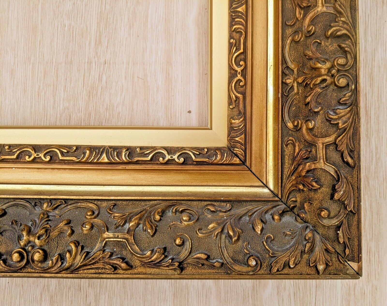 Good Victorian Gilt Frame, 1800s photo Home Decor
