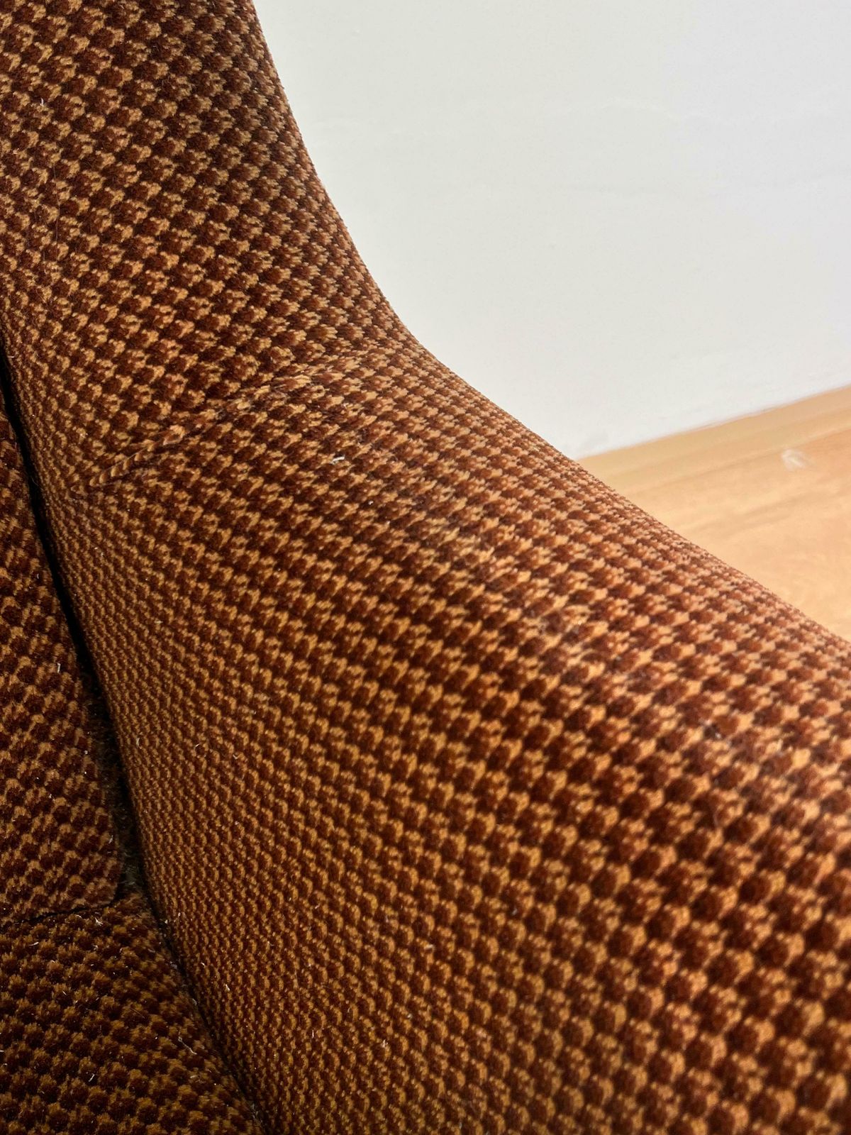 Original Design Fiberglass Wing Chair By Miroslav Navratil, 1970s photo vintage