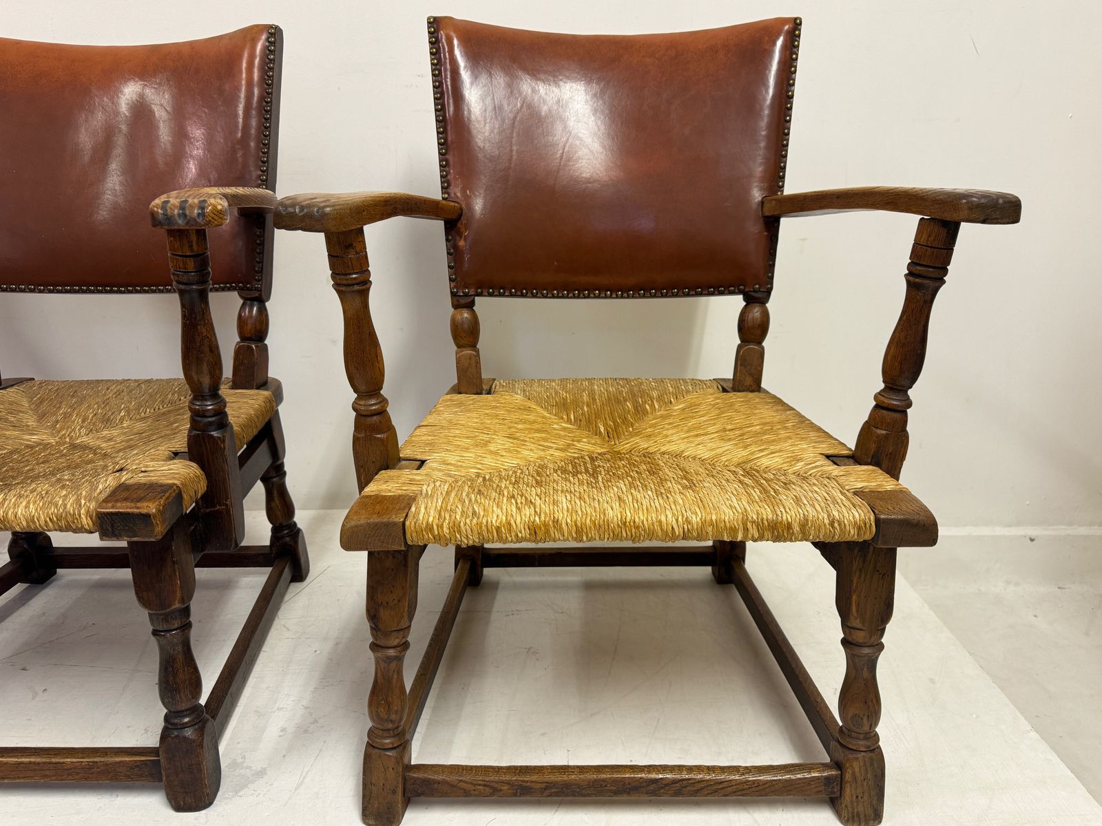 Set Of Three Oak Armchairs With Rush And Leather Seats photo vinterior