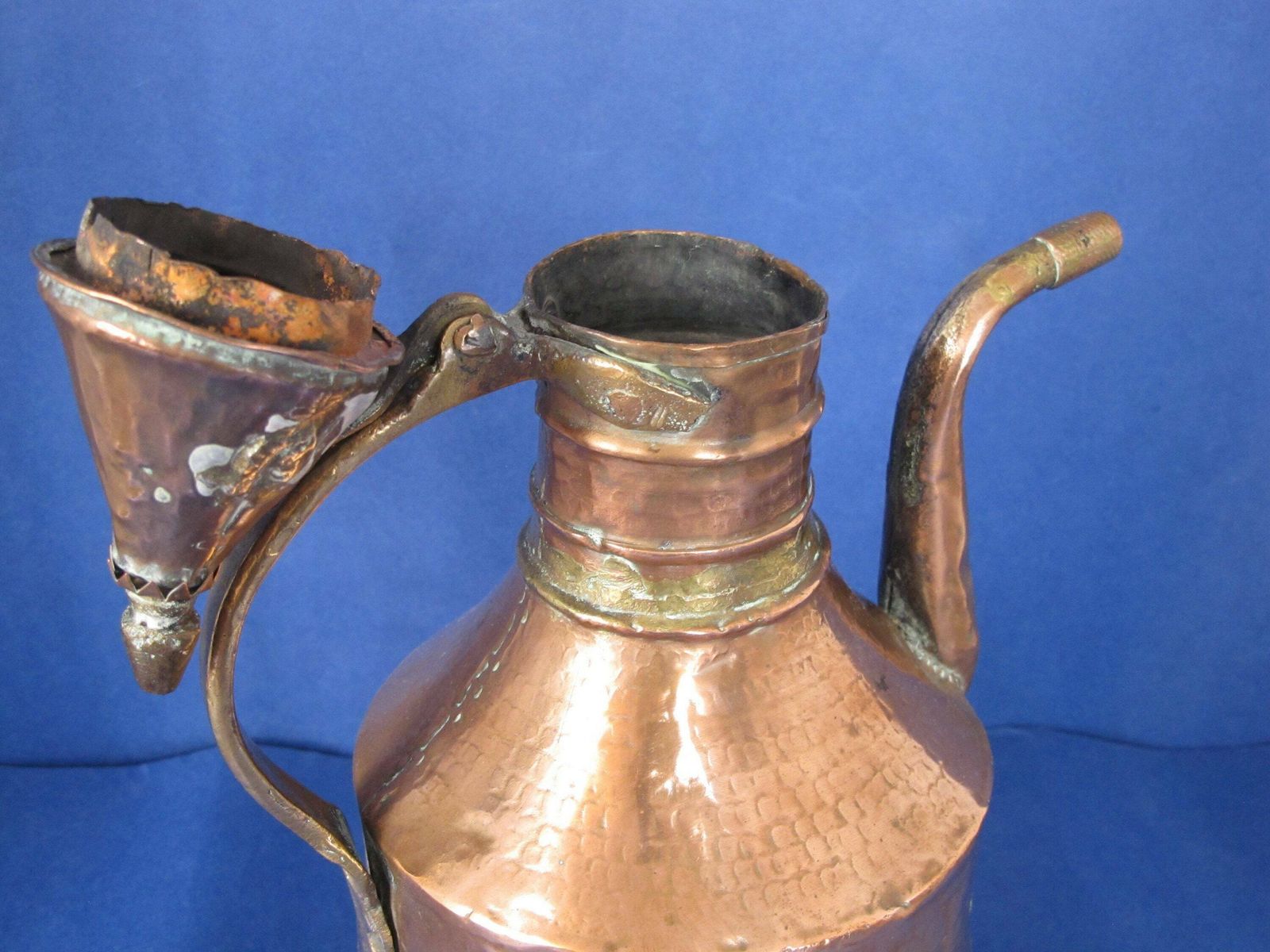 Antique Copper And Brass Coffee Pot. Arabic/Turkish/North African Dallah. Long Curved Spout   Decor Only   Not Watertight! photo vinterior