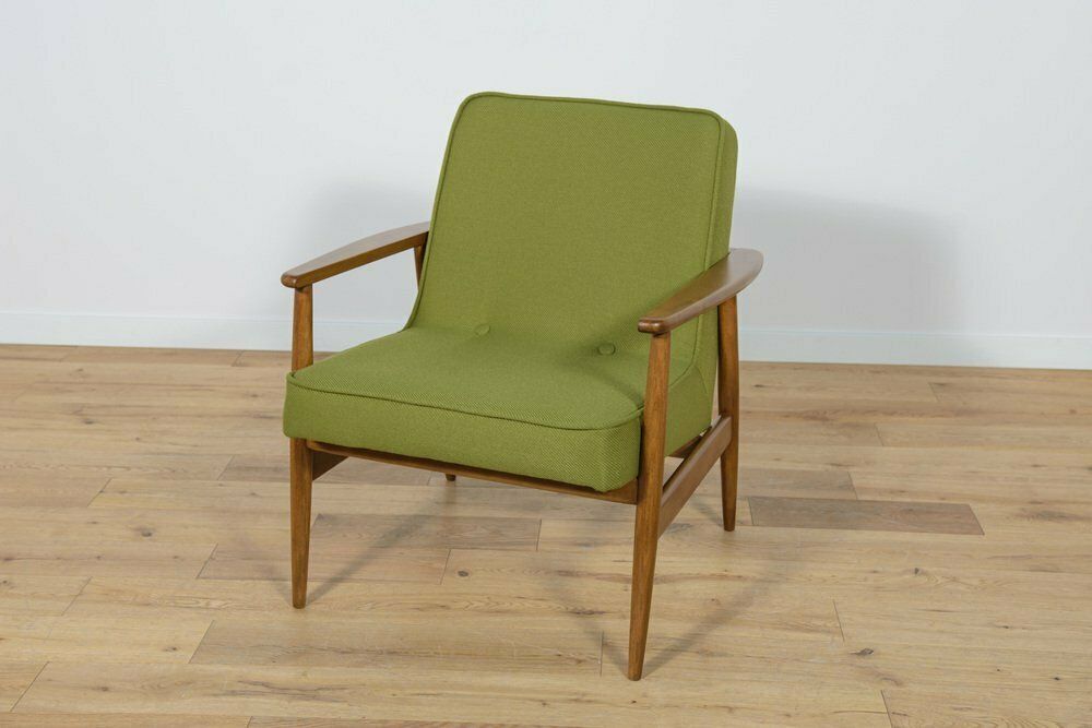 1265.0 Model 300 192 Armchairs By Juliusz Kędziorek For Gościcińska Fabryka Mebli, 1970s, Set Of 2 photo