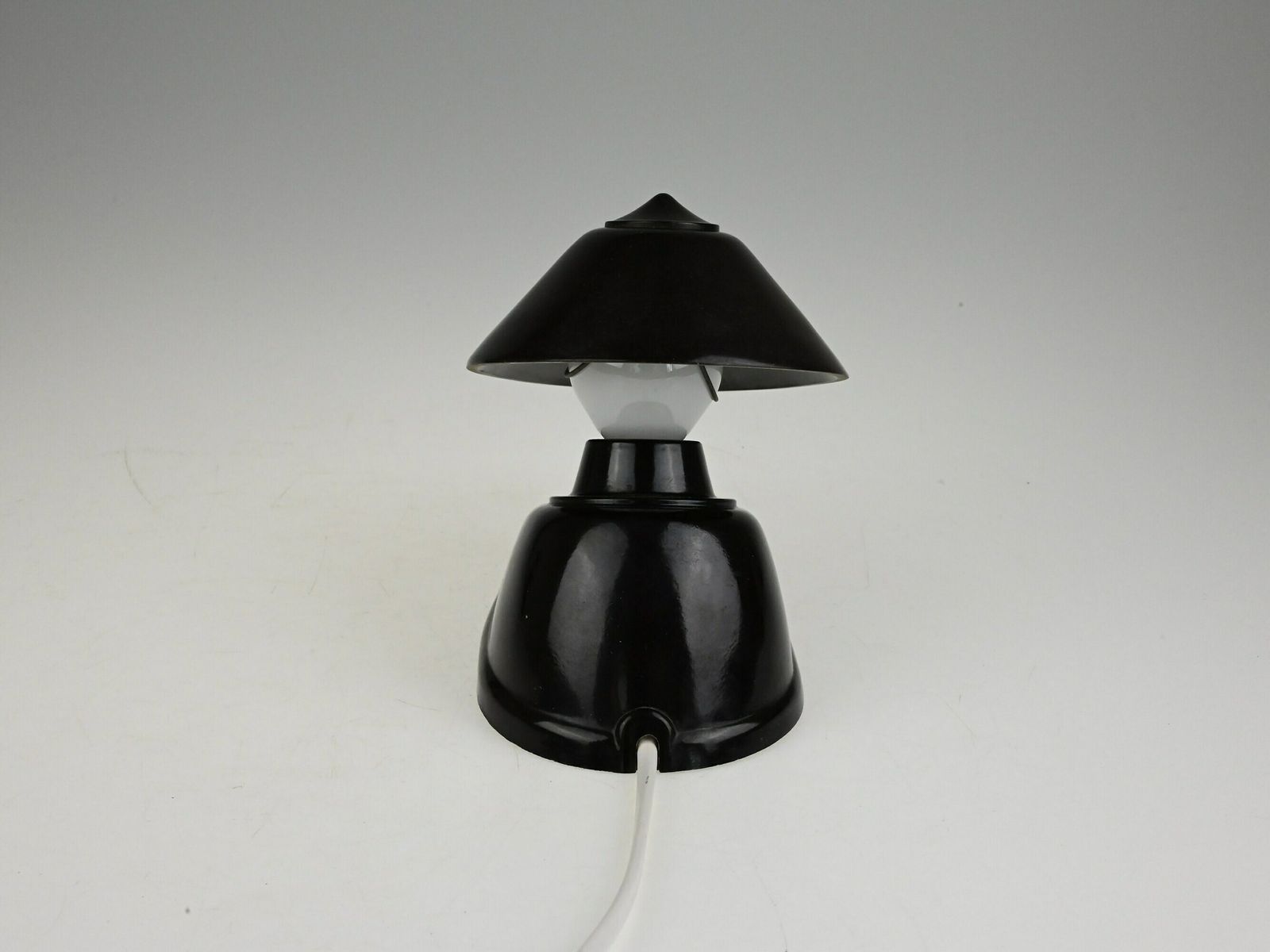 Bauhaus Lamp, Bakelite Lamp, Desk Lamp, Desk Light, Bedside Lamp, Art Deco Lamp, Art Deco Light, Art Deco Lighting, Bauhaus, Type 11641 photo 151.0