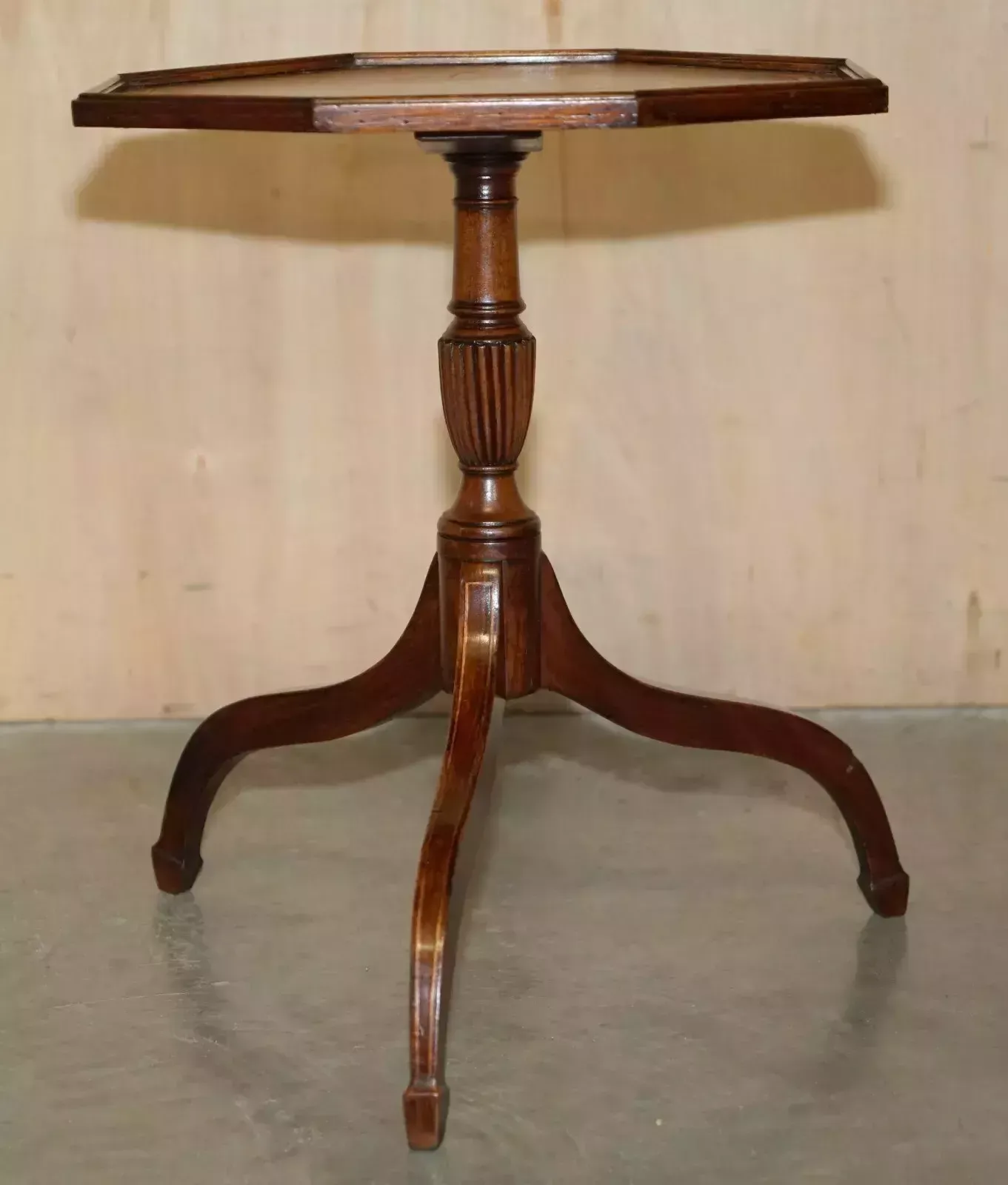Mahogany Octagonal Brown Leather Gold Leaf Tripod Side End Lamp Wine Table photo buy
