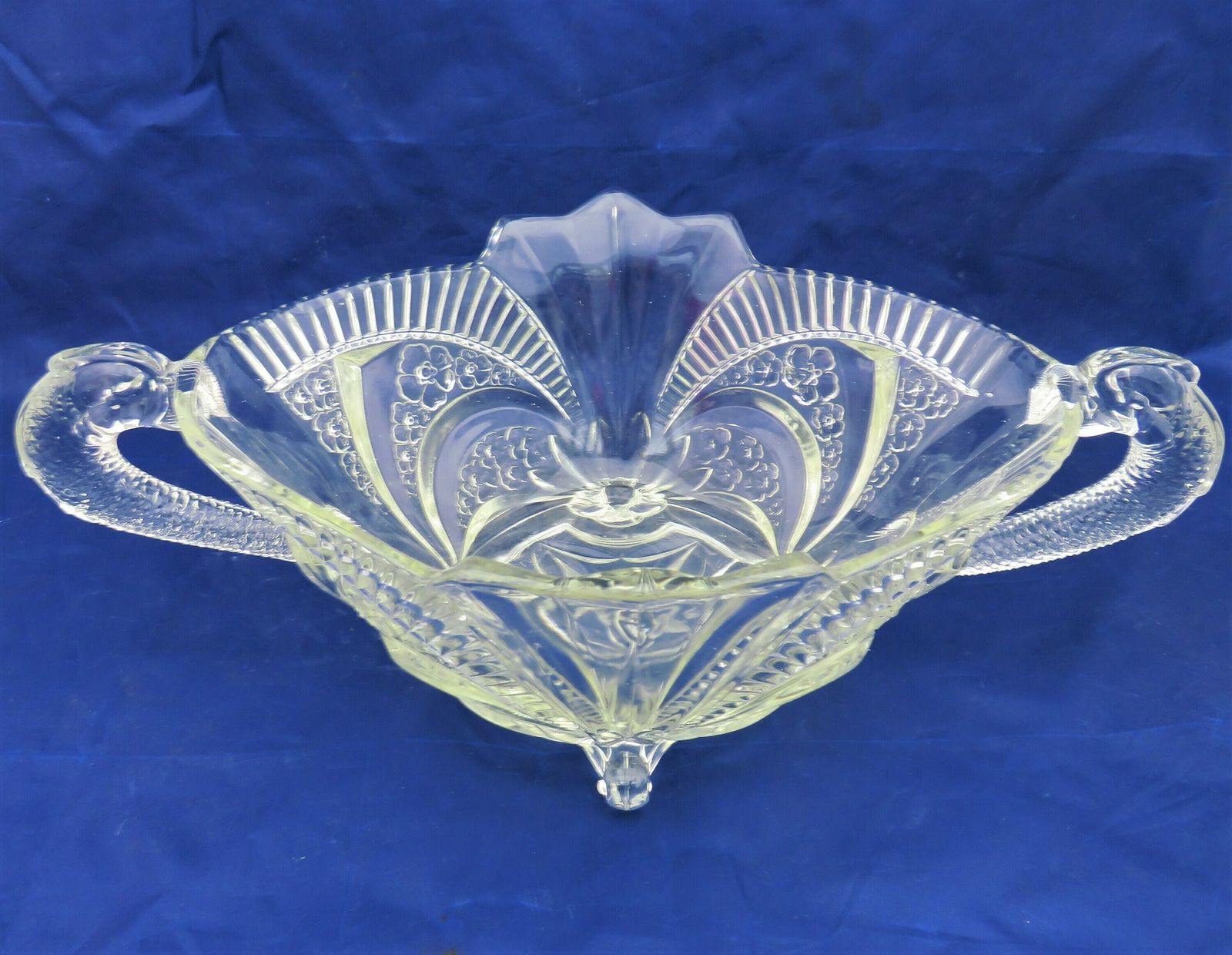 Large Art Deco Brockwitz Fruit Bowl Centrepiece With Dolphin Handles 1930's German Pressed Glass photo 50.0