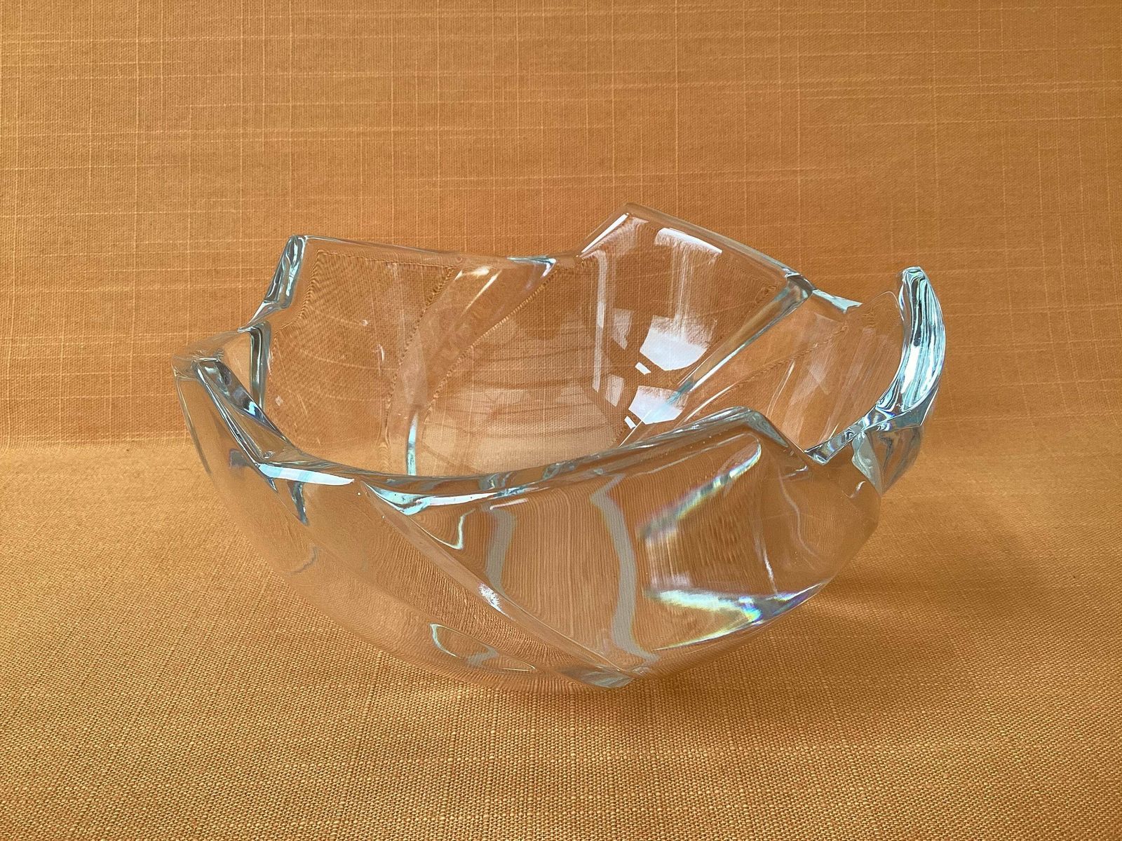 Original Tiffany & Co Cut Glass Bowl, Designed By Josef Riedel, Late 20th Century Design For Tiffany, New York, Tiffany Cut Glass Bowl photo Home Decor