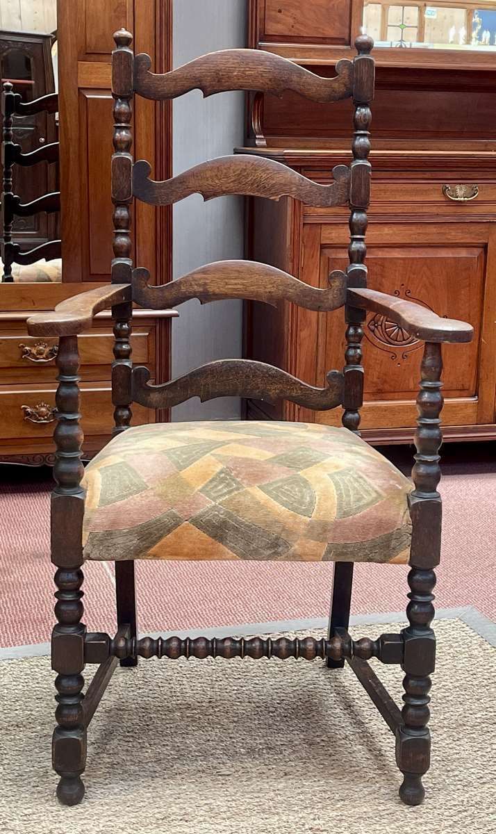 Suite Of 4 Chairs And 2 19th Century English Armchairs In Oak photo 1380.0