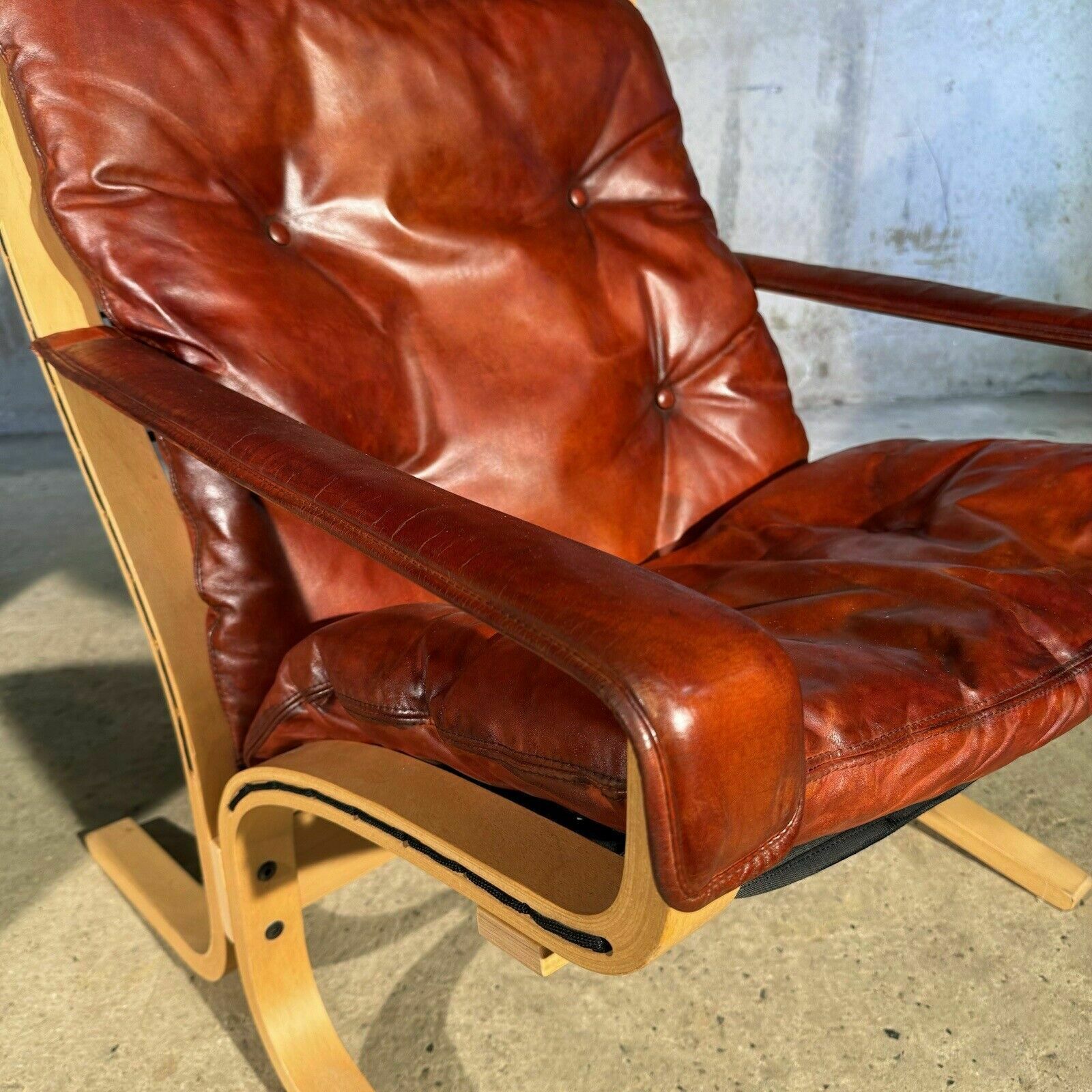 875.0 ( One Sold ) Pair Of Siesta Armchairs & 2 Footstool Cognac Leather Ingmar Relling photo
