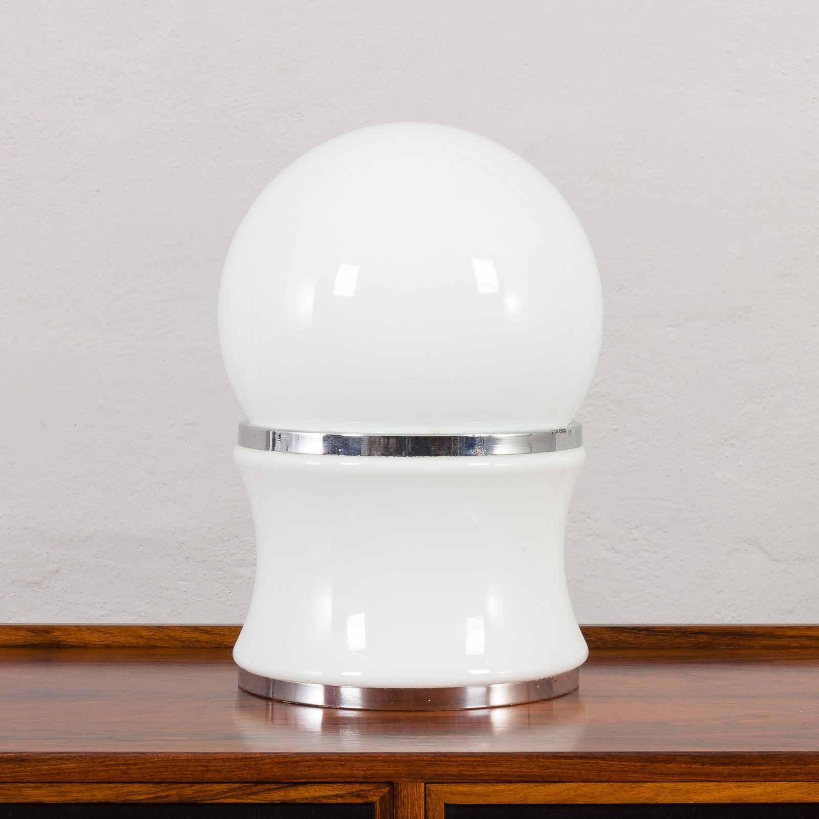 Large Opaline Glass Table Lamp By Goffredo Reggiani For Reggiani, Italy 1960s photo furniture