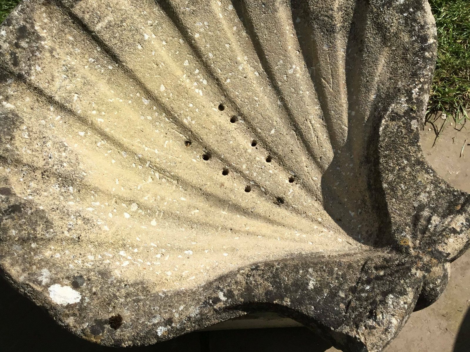 Stunning Vintage Pair Of Reconstituted Stone Scallop Shaped Planters On Stands photo for sale