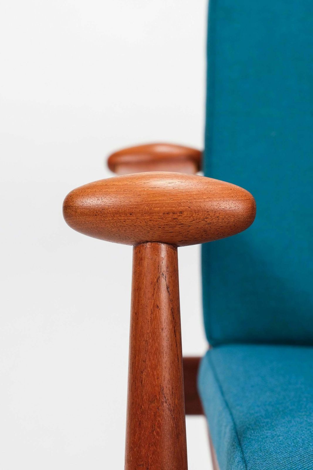 5062.0 Finn Juhl, Pair Of "Spade" Armchairs, Denmark, 50s photo