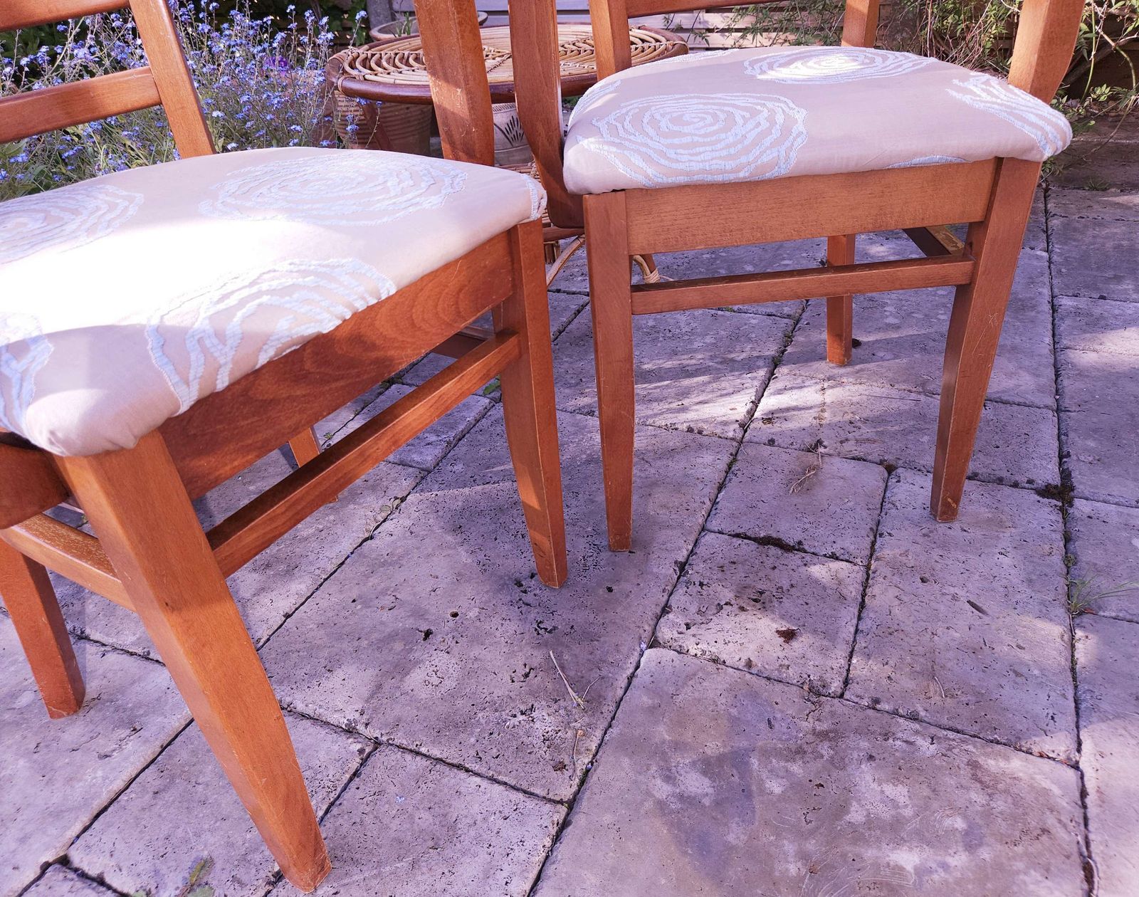 Furniture Superb Pair Of Bentwood Mid Century Carver Style Chairs With Original Fmg Label photo