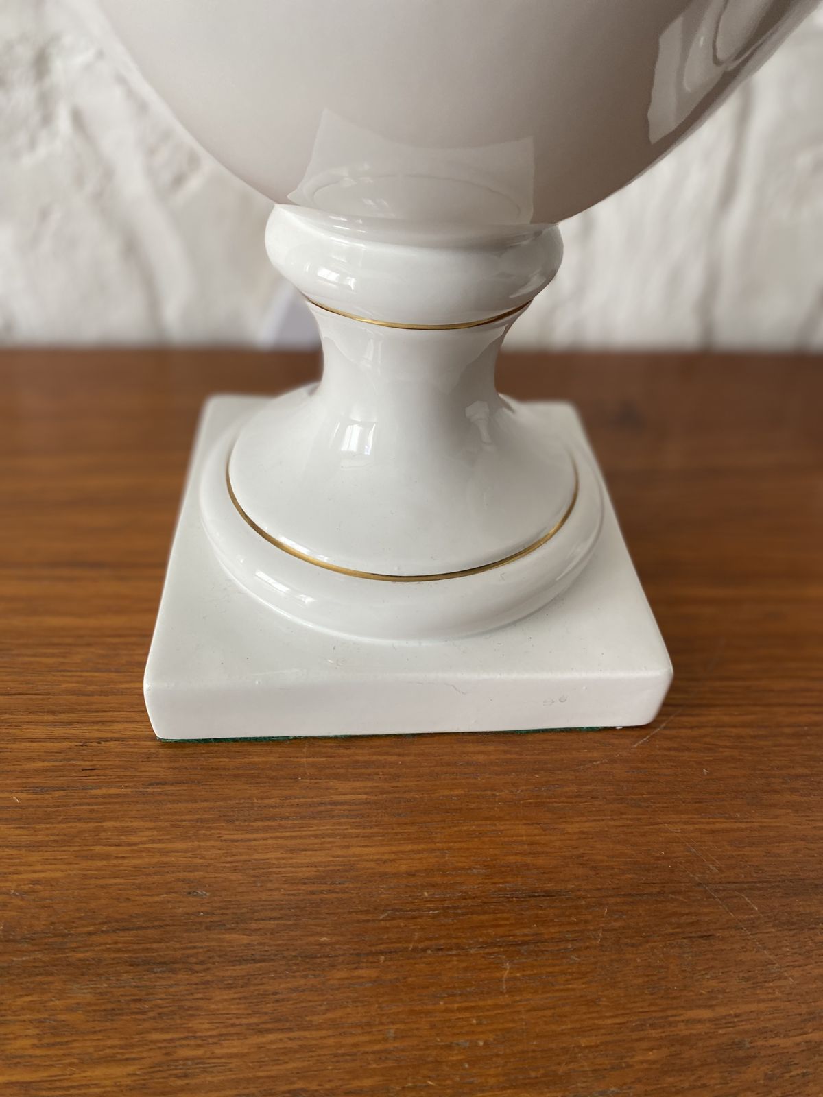 Pair Of White & Gold Ceramic Table Lamps & Shades By Stefano Cevoli, Italian, 1980s photo furniture