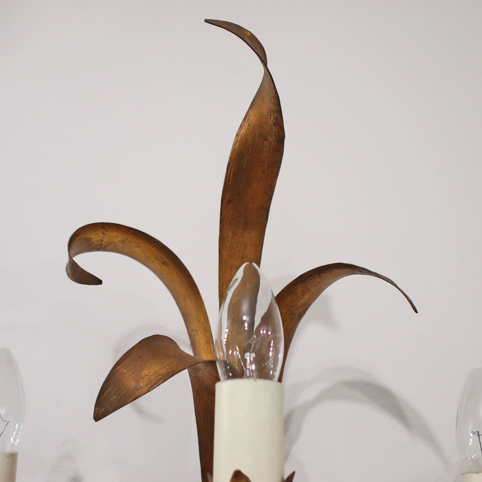 Mid Century Italian Hollywood Regency Style Gilt Metal Large Wall Light photo 590.0