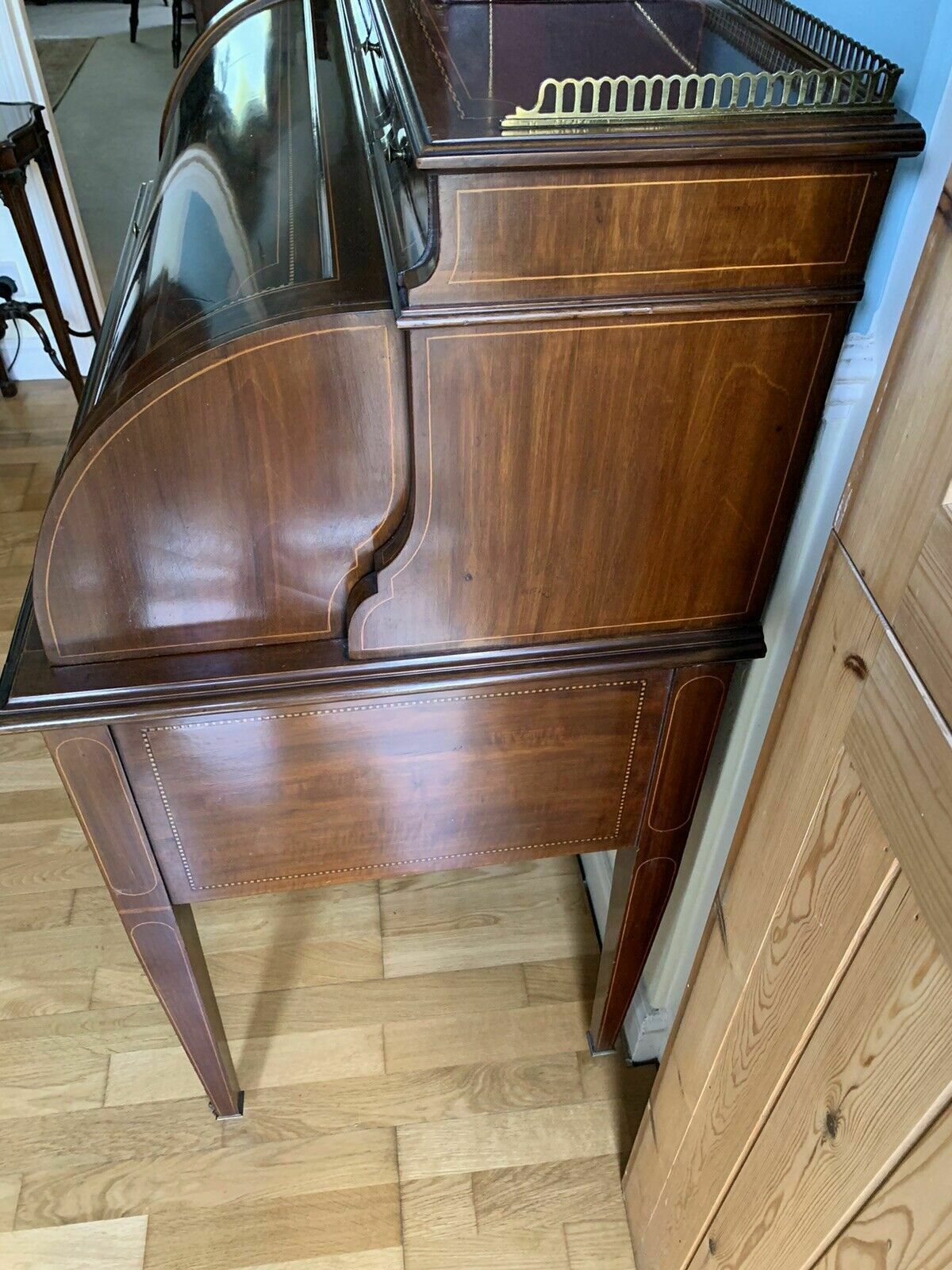 A Beautiful And Very Elegant Edwardian Cylinder Desk photo furniture