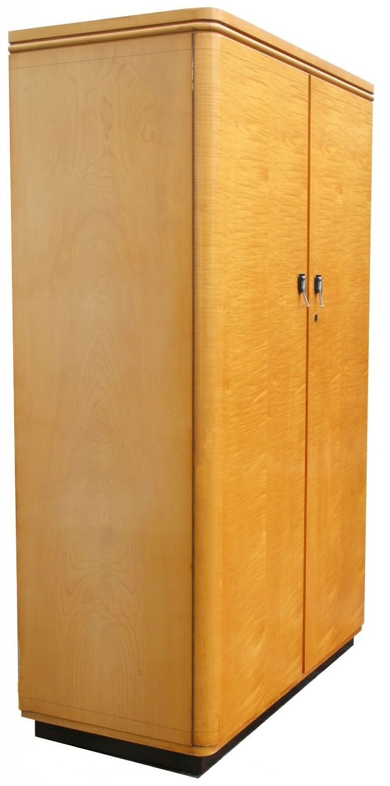 A French Art Deco Tiger Grain Birch Modernist Wardrobe, C1930 photo 1495.0