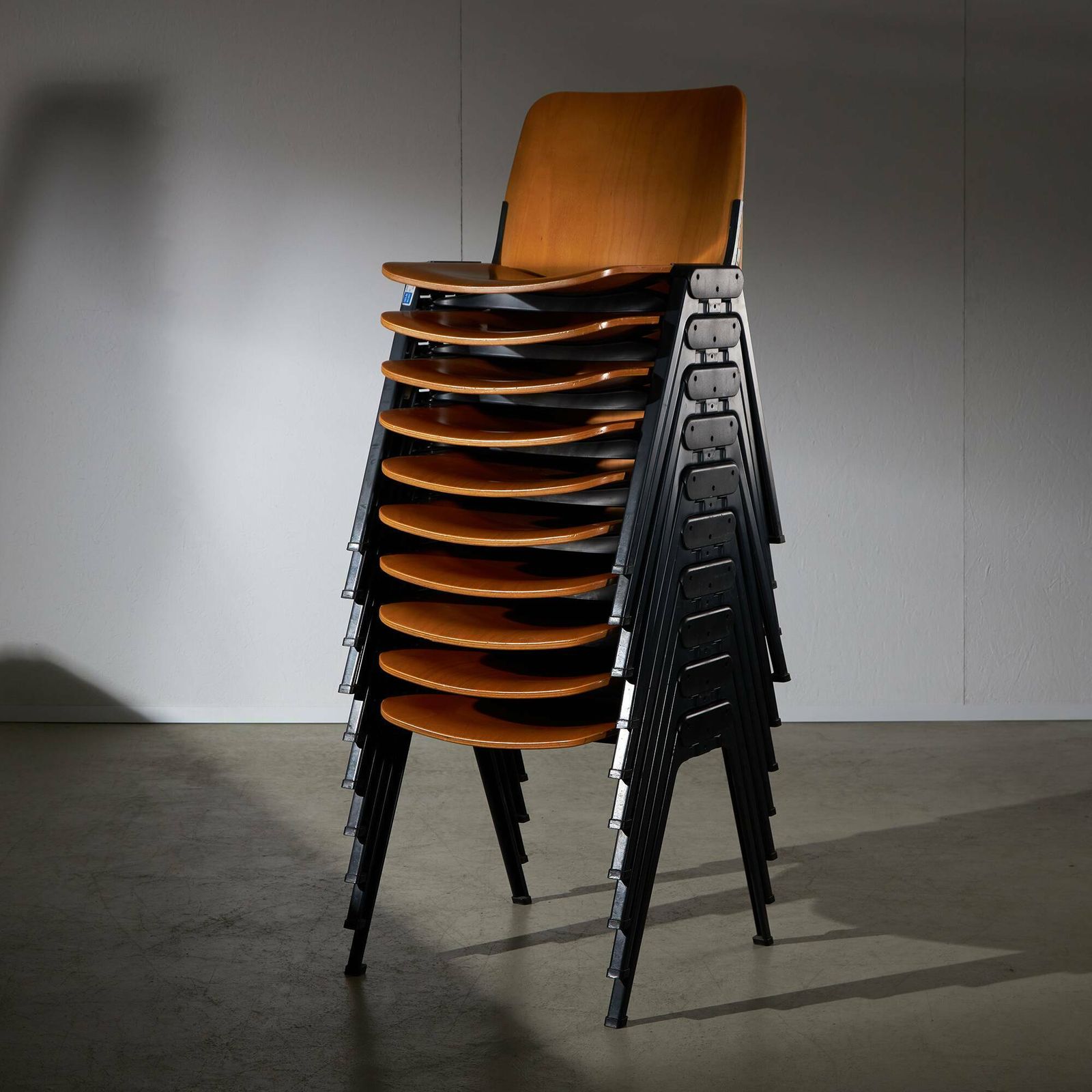 Serie K Chairs By Roberto Lucci And Paolo Orlandini For Velca photo for sale