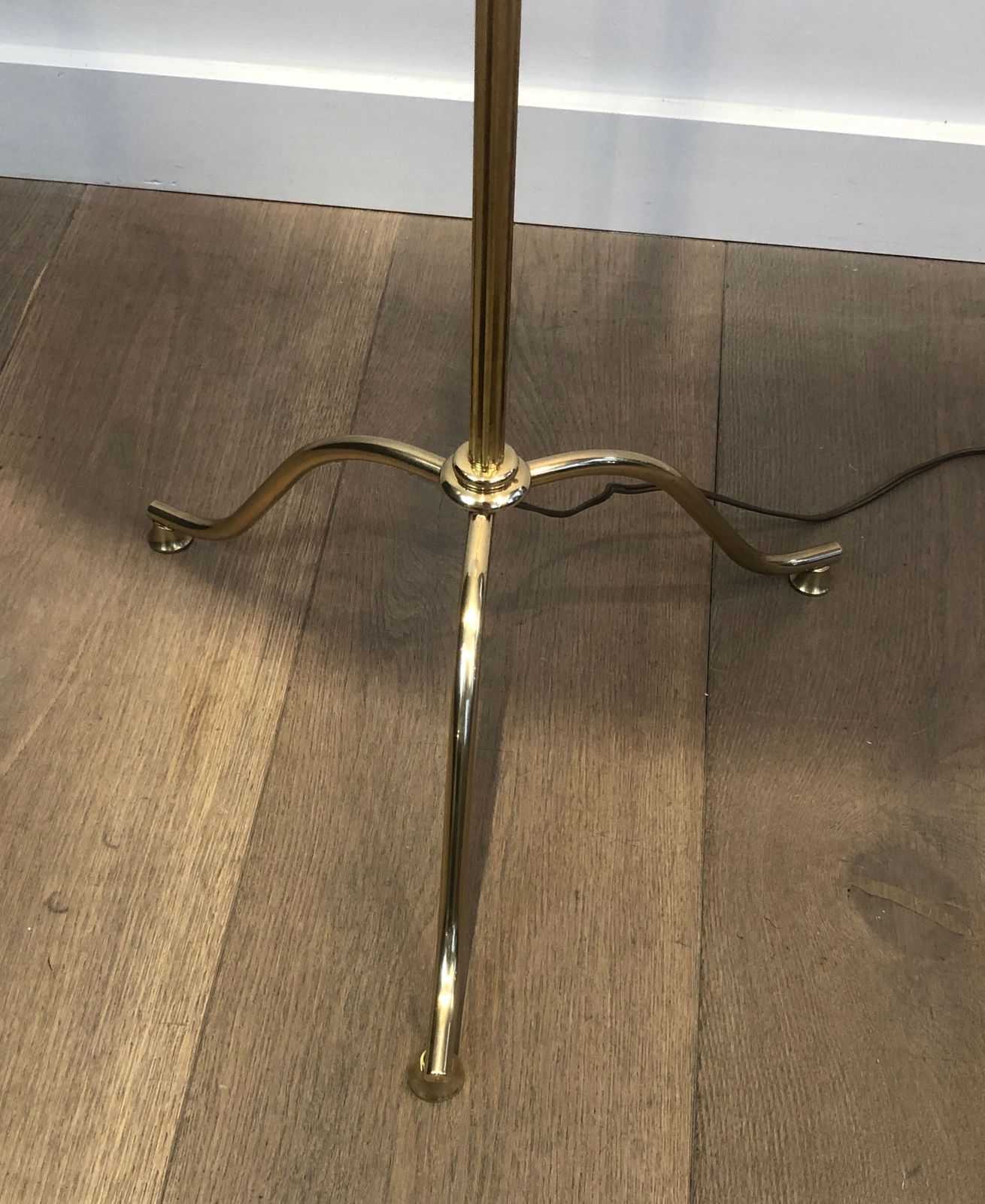 Brass Parquet Floor Lamp In The Taste Of Maison Jansen photo vintage