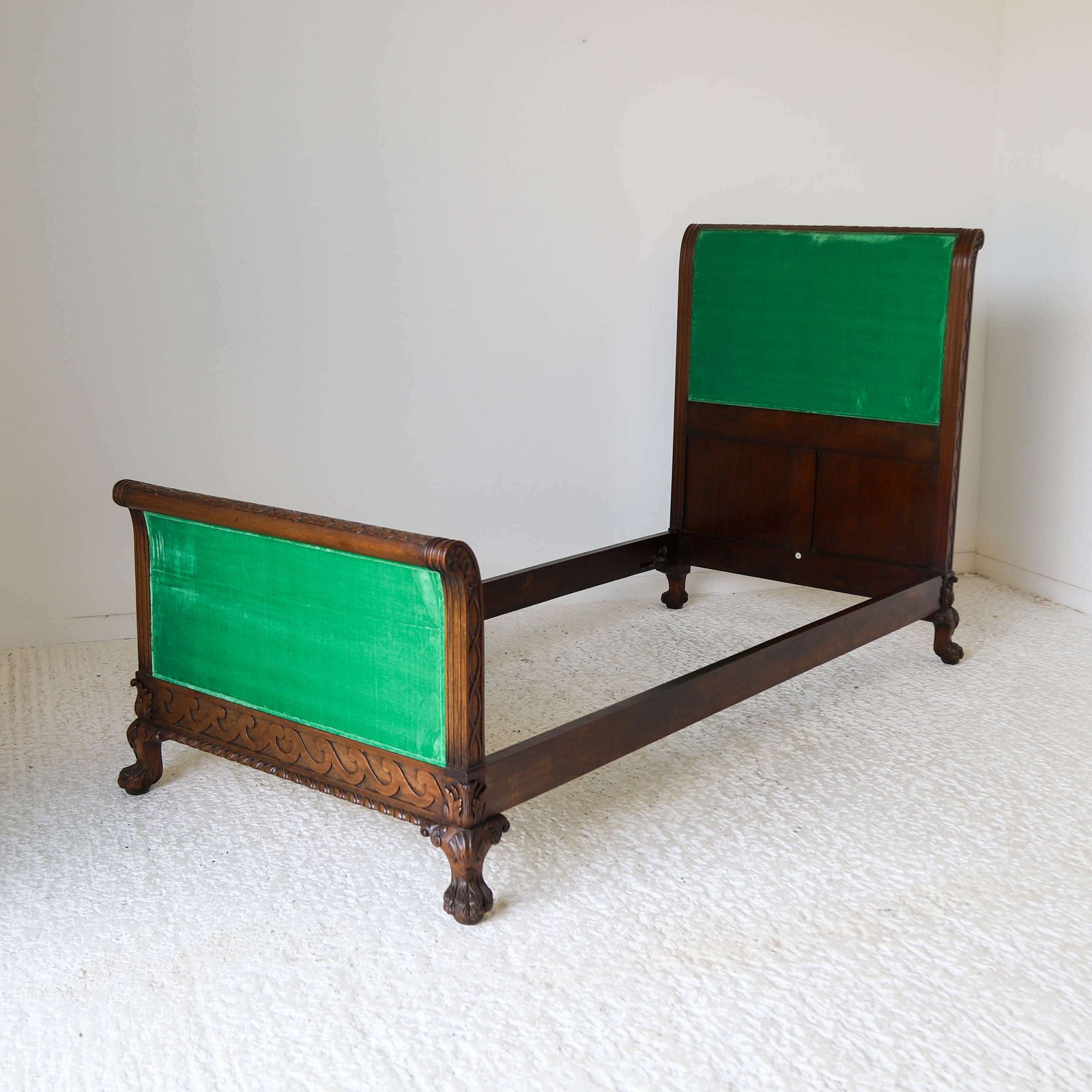 Furniture C 1900 Pair Of Heal's Of London Mahogany Bedframes   All Original photo