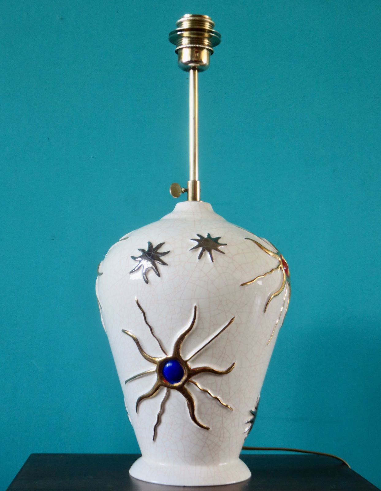 Large Ecru Cracked "Longwy" Earthenware Lamp With Bas Relief Of Suns And Stars. France 1945 1950
