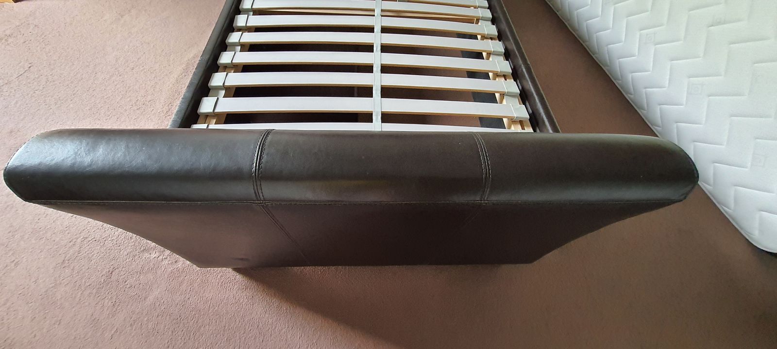 160.0 Amazing Lenora Bedstead   Dark Brown   Single photo