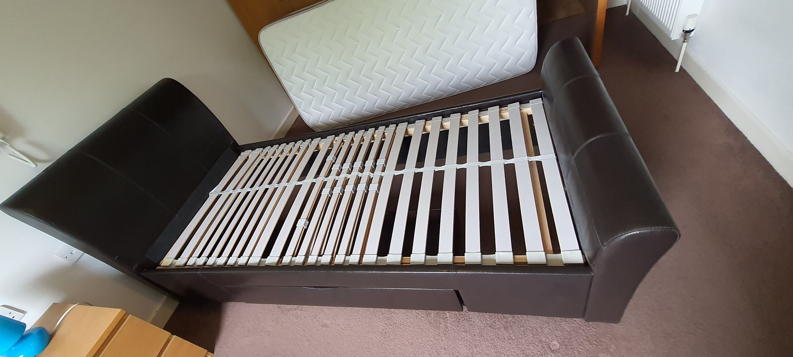 photo buy Amazing Lenora Bedstead   Dark Brown   Single