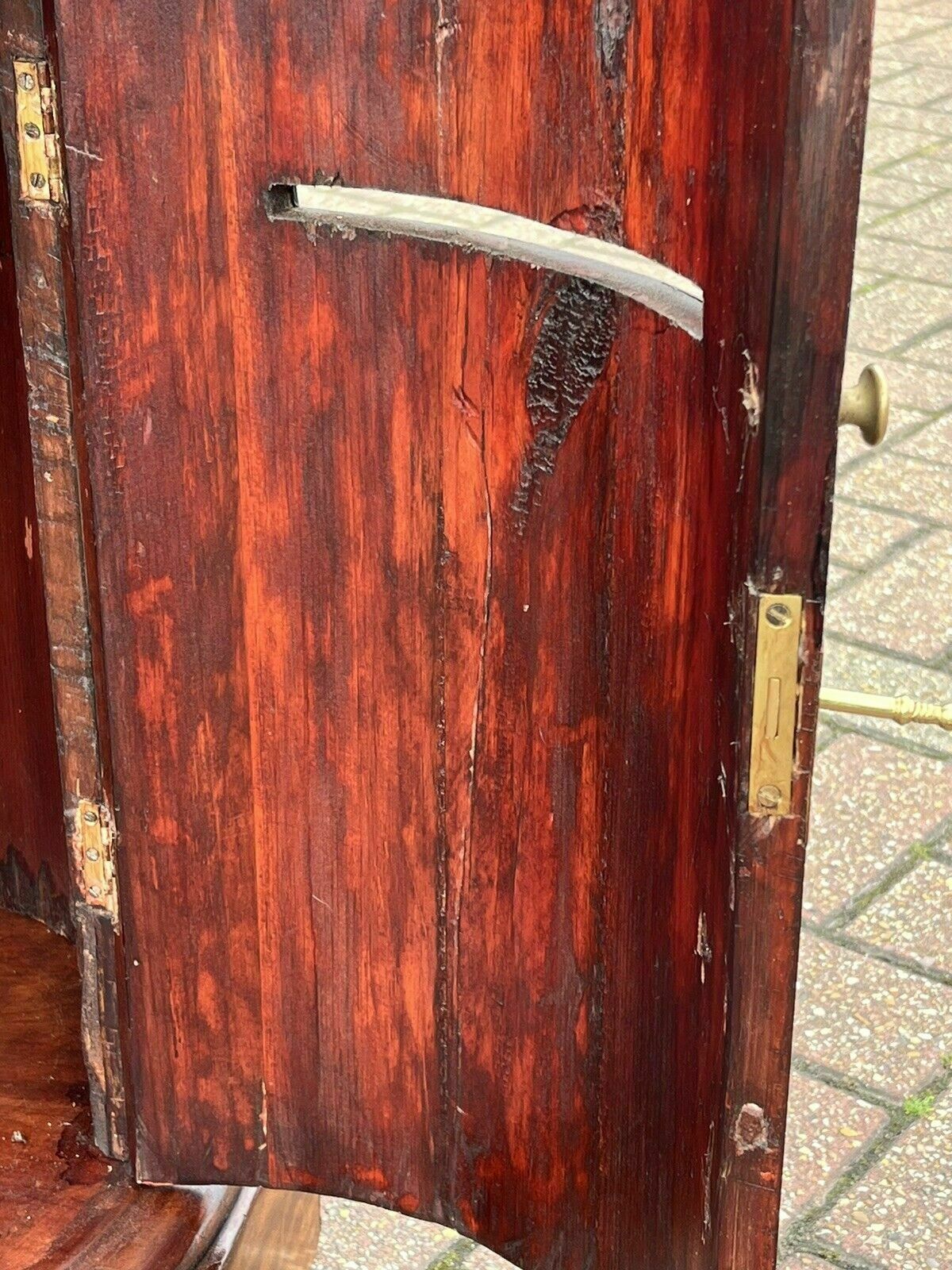photo furniture Antique Country House Letter/ Pillar Box, With Working Key & Lock. Large In Size