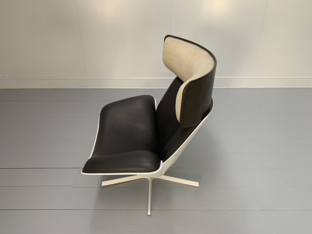 photo furniture B&B Italia “Almora” Lounge Armchair & Footrest – In Merino & Grey Leather
