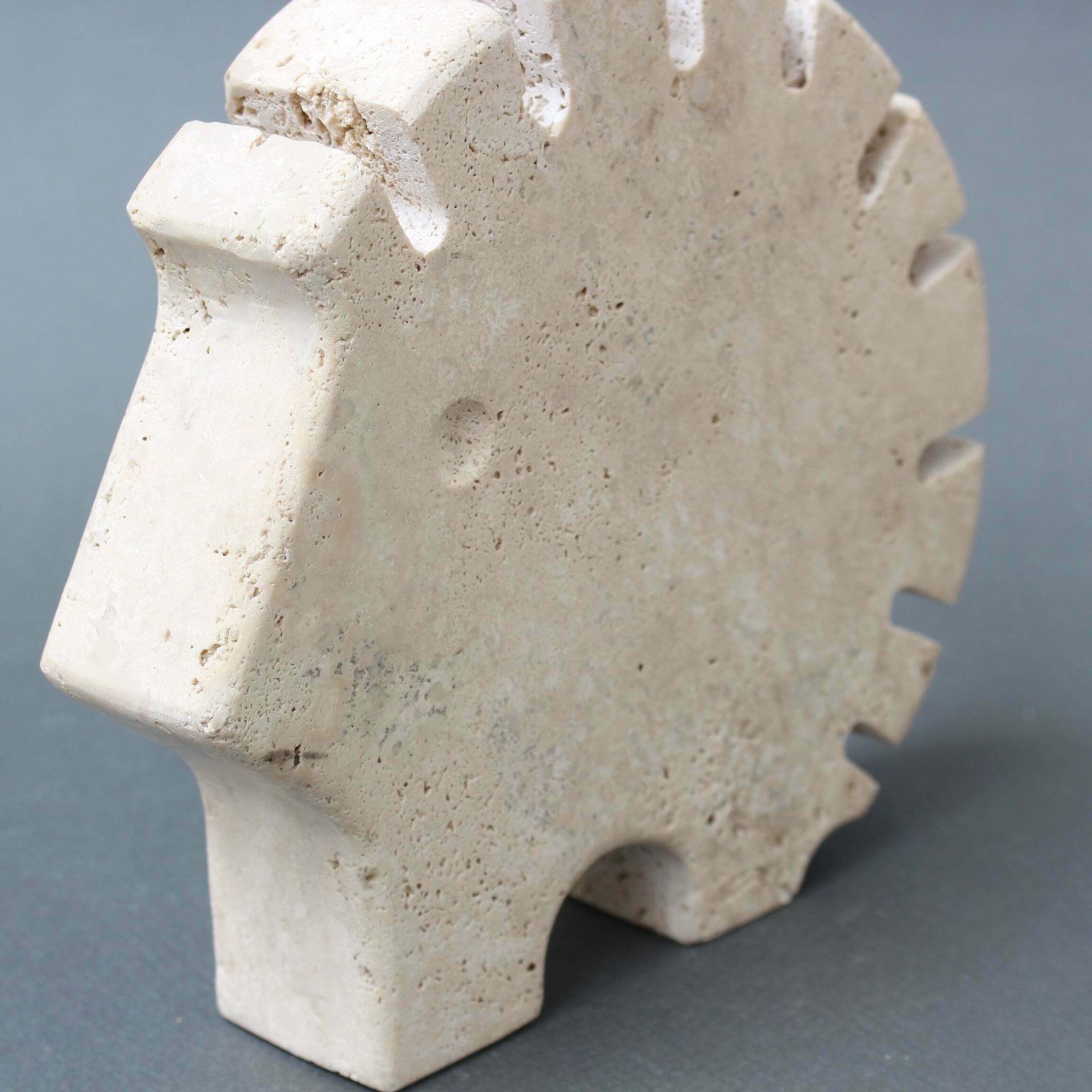 photo furniture Vintage Italian Travertine Porcupine Table Sculpture By Mannelli Bros (Circa 1970s)