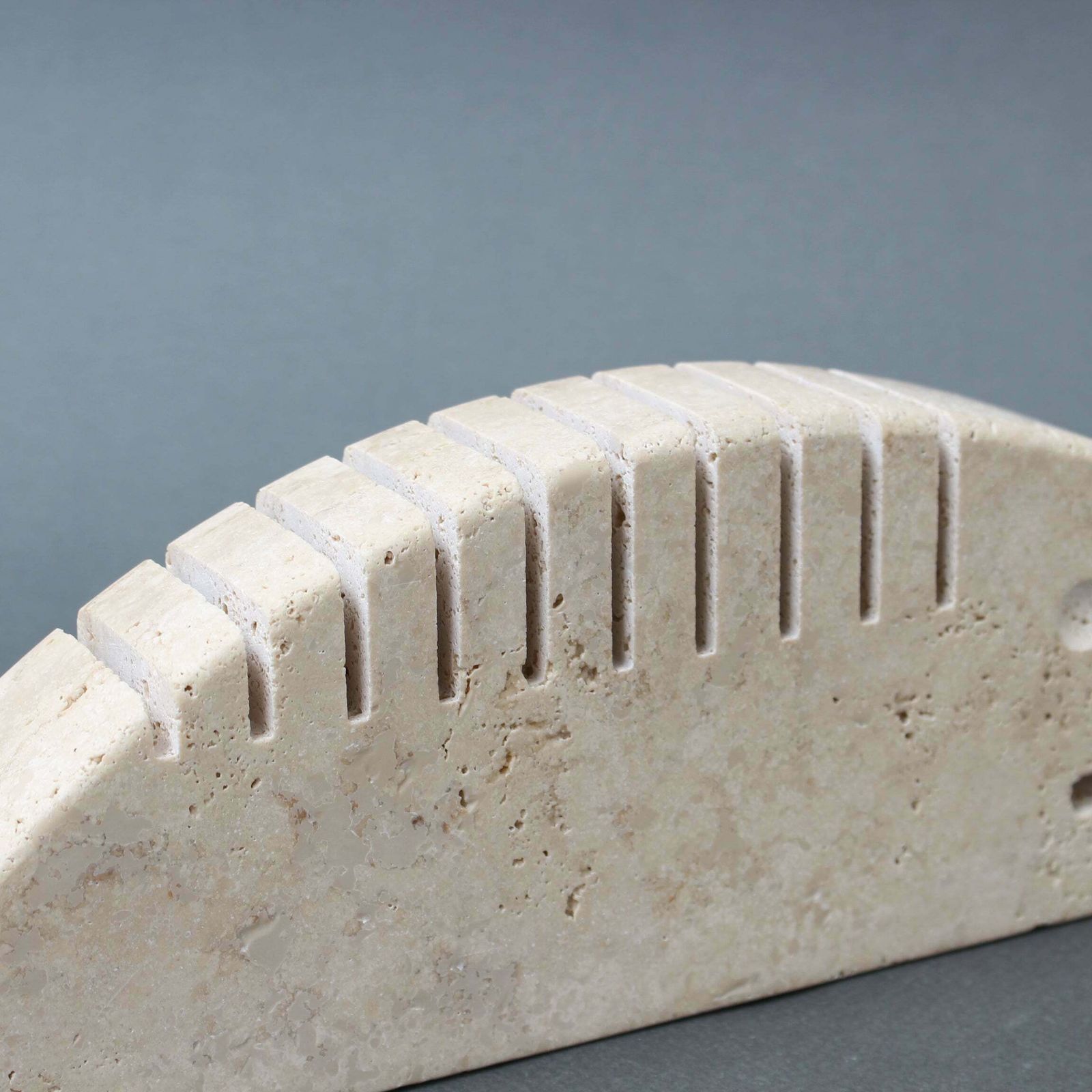 photo furniture Vintage Italian Travertine Zoomorphic Card Holder Sculpture By Mannelli Bros (Circa 1970s)