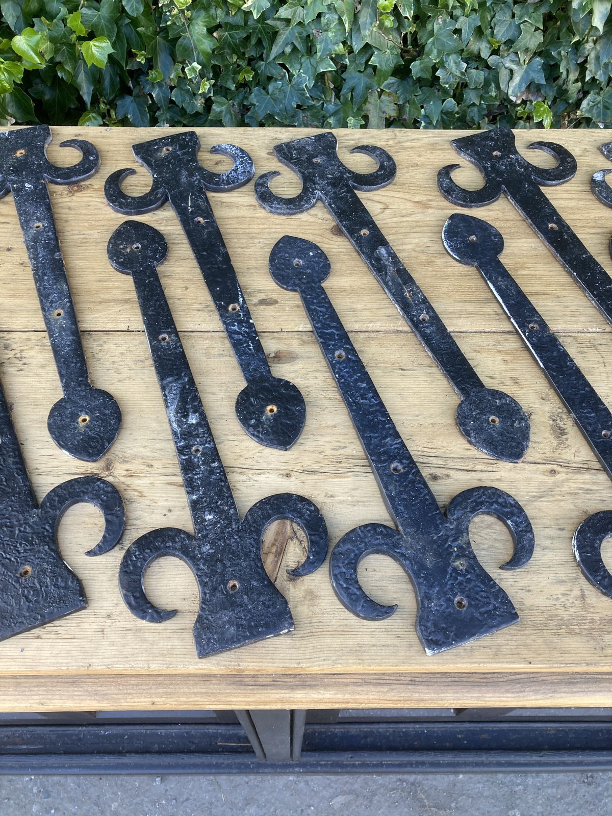 Pair Gothic Black Metal False Hinge Door Brackets photo 55.0