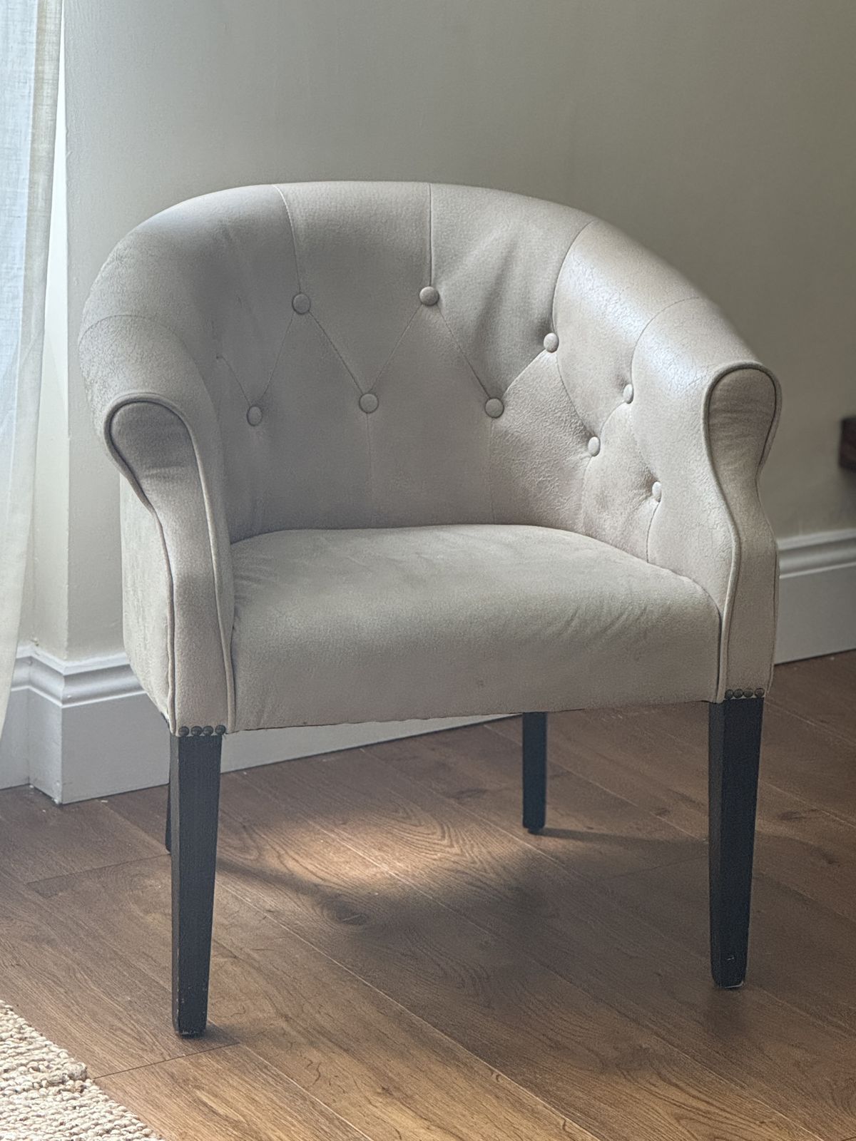 Oka Kirkwall Leather Club Chair