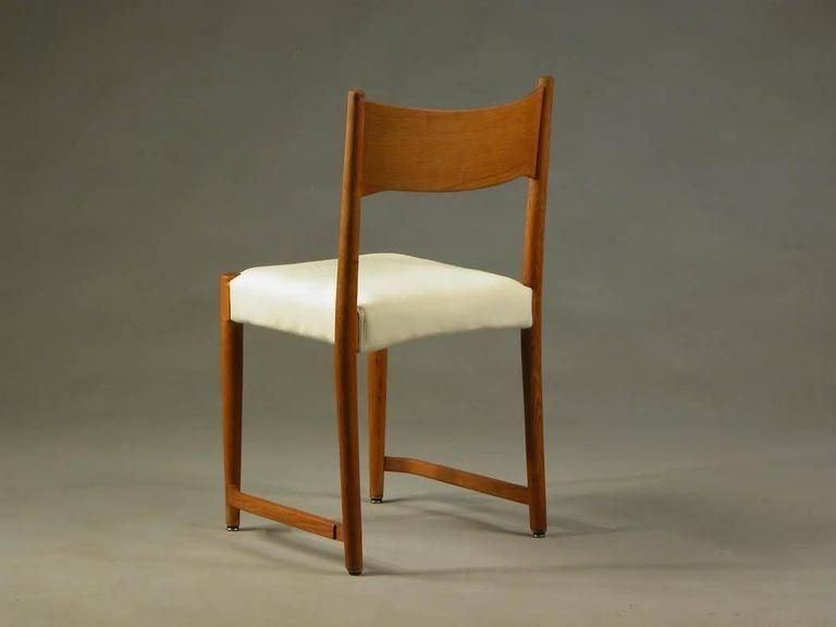 1941 White Hans J. Wegner Oak Dining Chair "City Hall Chair" For Plan Møbler photo Furniture