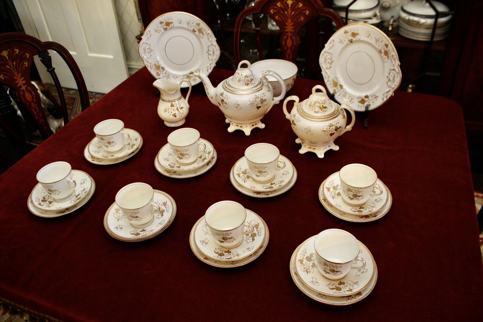A Delightful C19th 8 Person Tea Set With Pot, Gilded Cream Porcelain photo vinterior