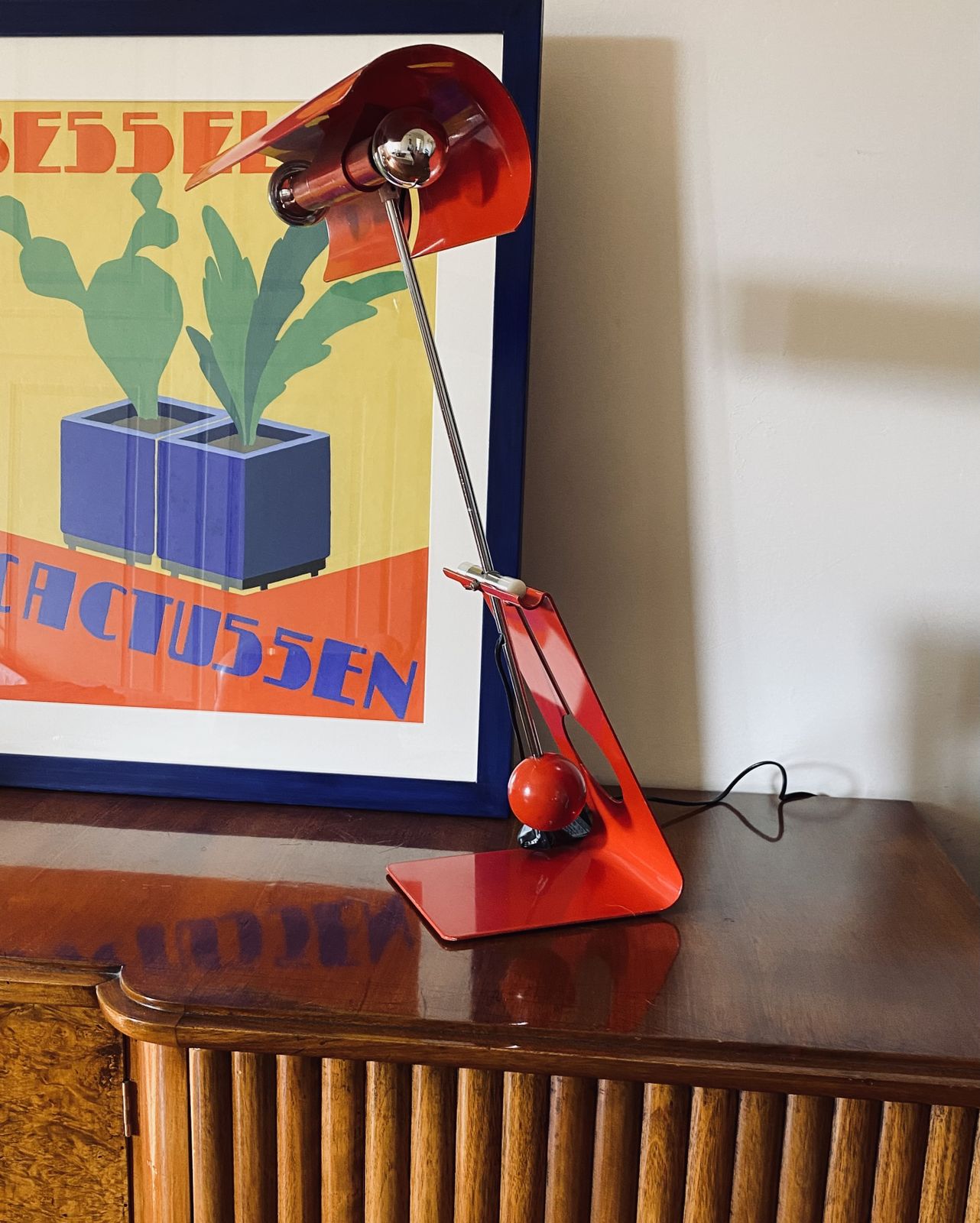 Mauro Martini, Red 'Picchio' Woodpecker Table Lamp, F.Lli Martini Italy 1970s photo furniture