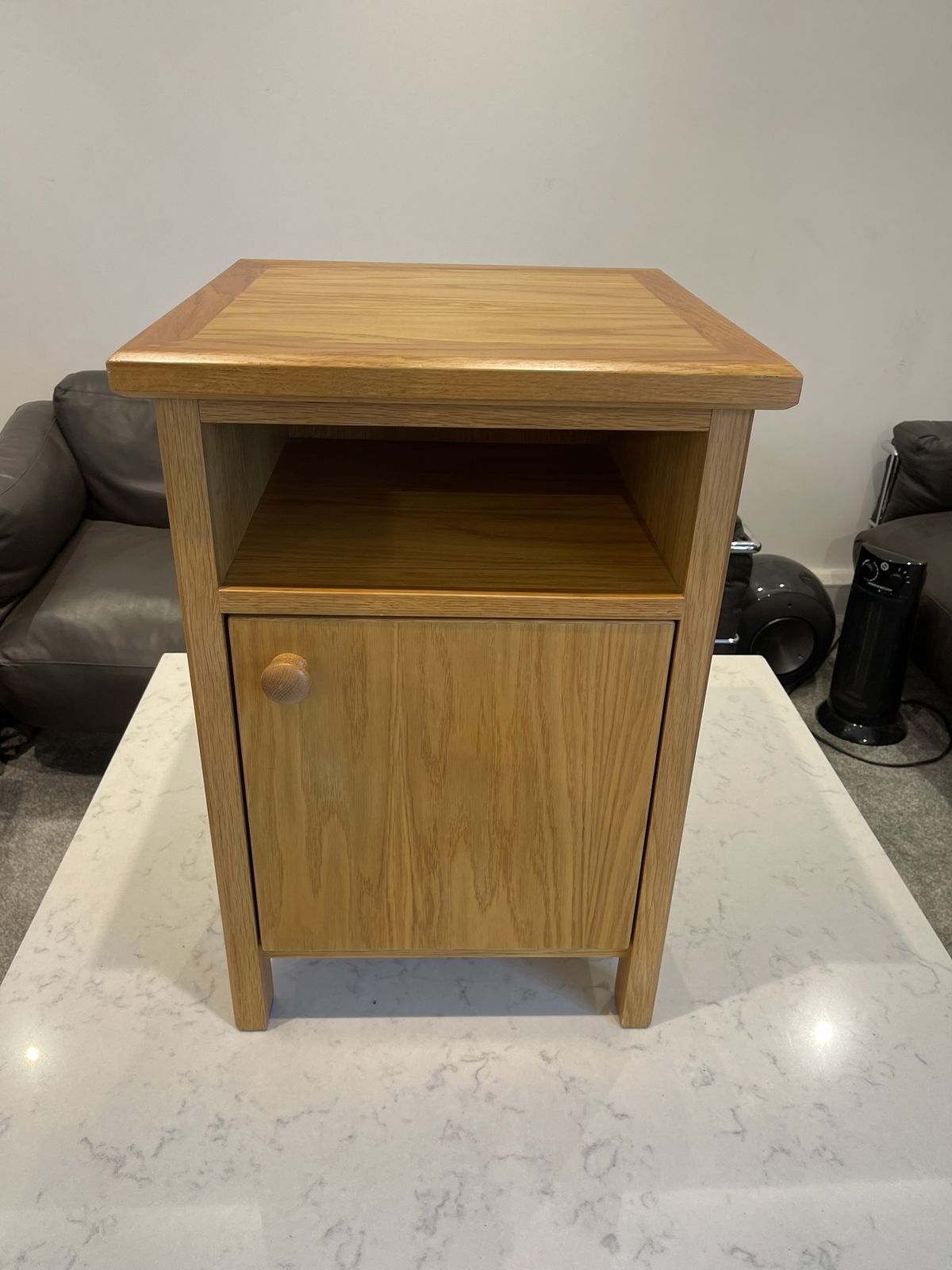 Oak Bedside Cabinet With Oak Veneer Panels And Solid Oak Lipping, Legs And Frame photo Furniture